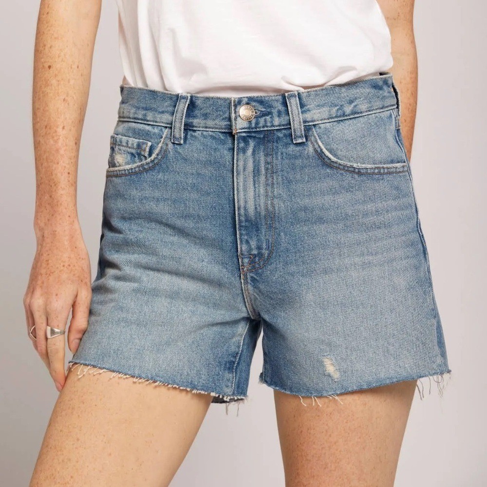 NWT Current/Elliott Mid-rise Frayed Distressed Denim Cutoffs | Size 31