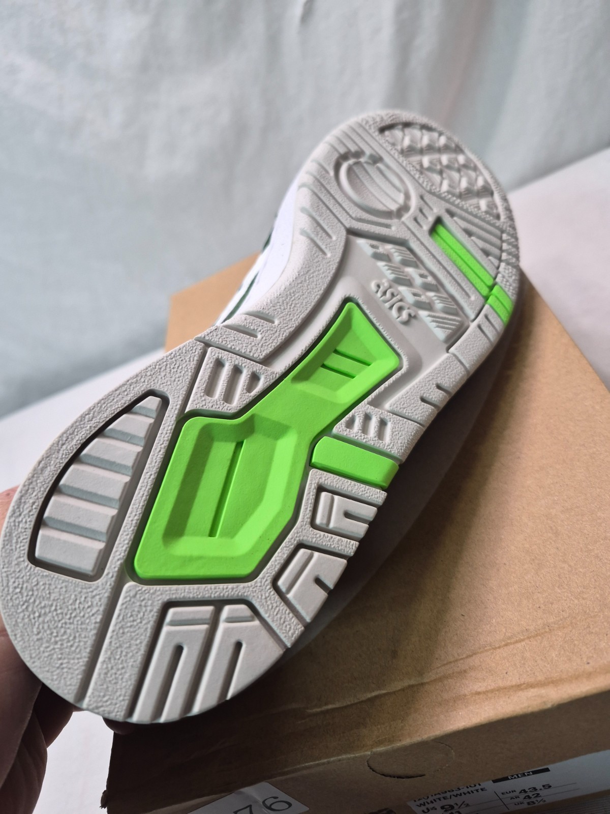 ASICS Men’s EX89 Omakase Sneaker Shoes, White/Green, US 9.5
