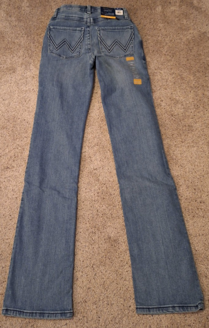 Wrangler Jeans Womens 3×38 Blue Willow Ultimate Riding Jean Stretch Denim NEW
