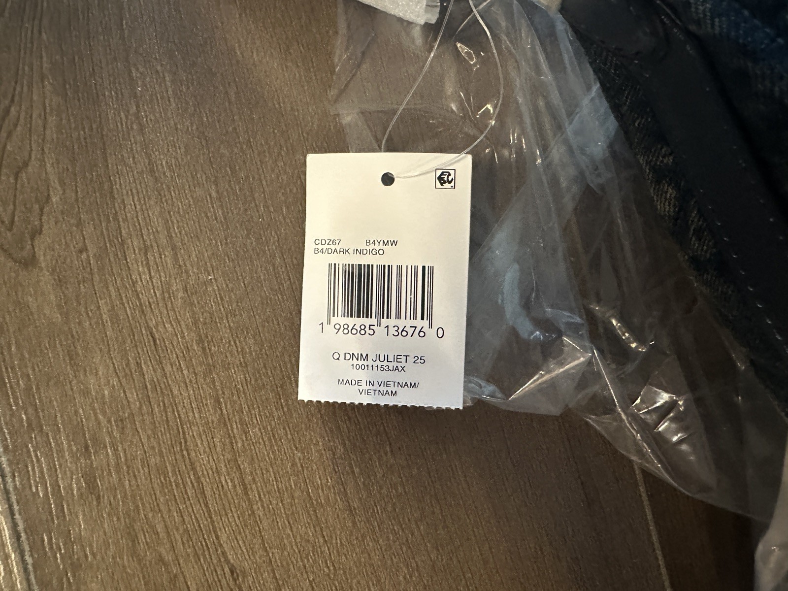 Authentic NWT Coach Juliet 25 Denim Shoulder Bag