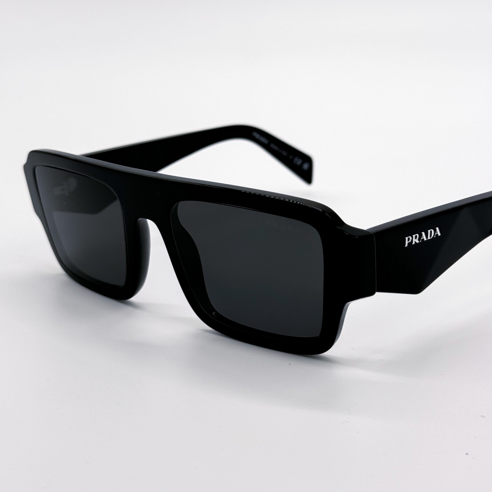 NEW PRADA SPR A05 16K08Z SQUARE BLACK PRA05S 16K08Z UNISEX PRADA SUNGLASSES