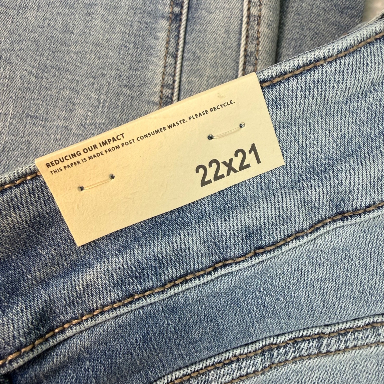 KanCan Maurices Plus Size 22W High Rise Capri Jeans Light Wash Denim 22×21 NEW