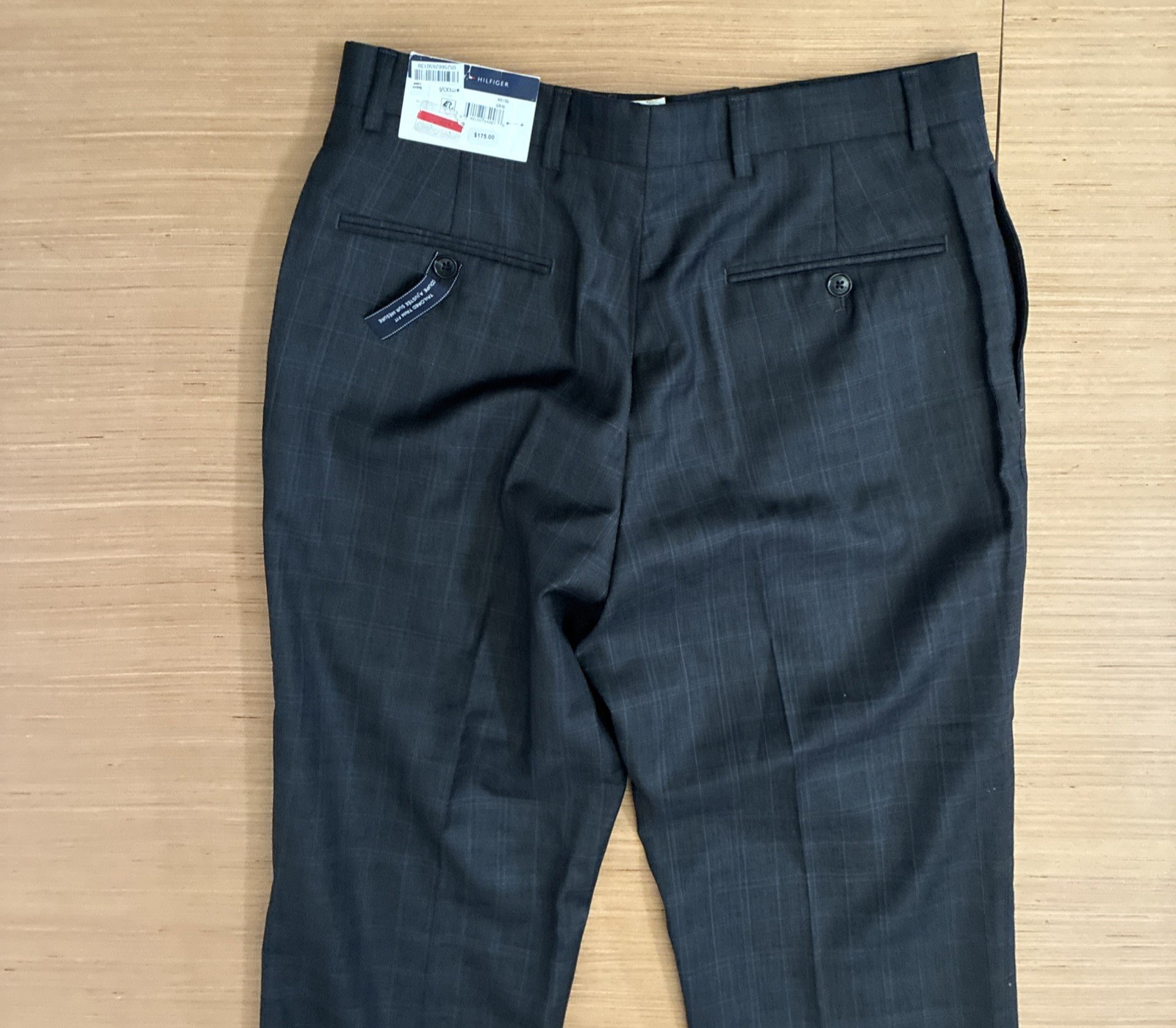 Tommy Hilfiger Men’s Size 32×32 Tailored Trim Fit 100% Worsted Wool Pants