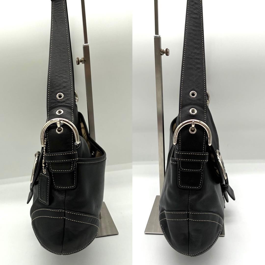 COACH Soho Hobo Shoulder Bag Black Leather Pre-Owned Charm Included 31x17x7 cm