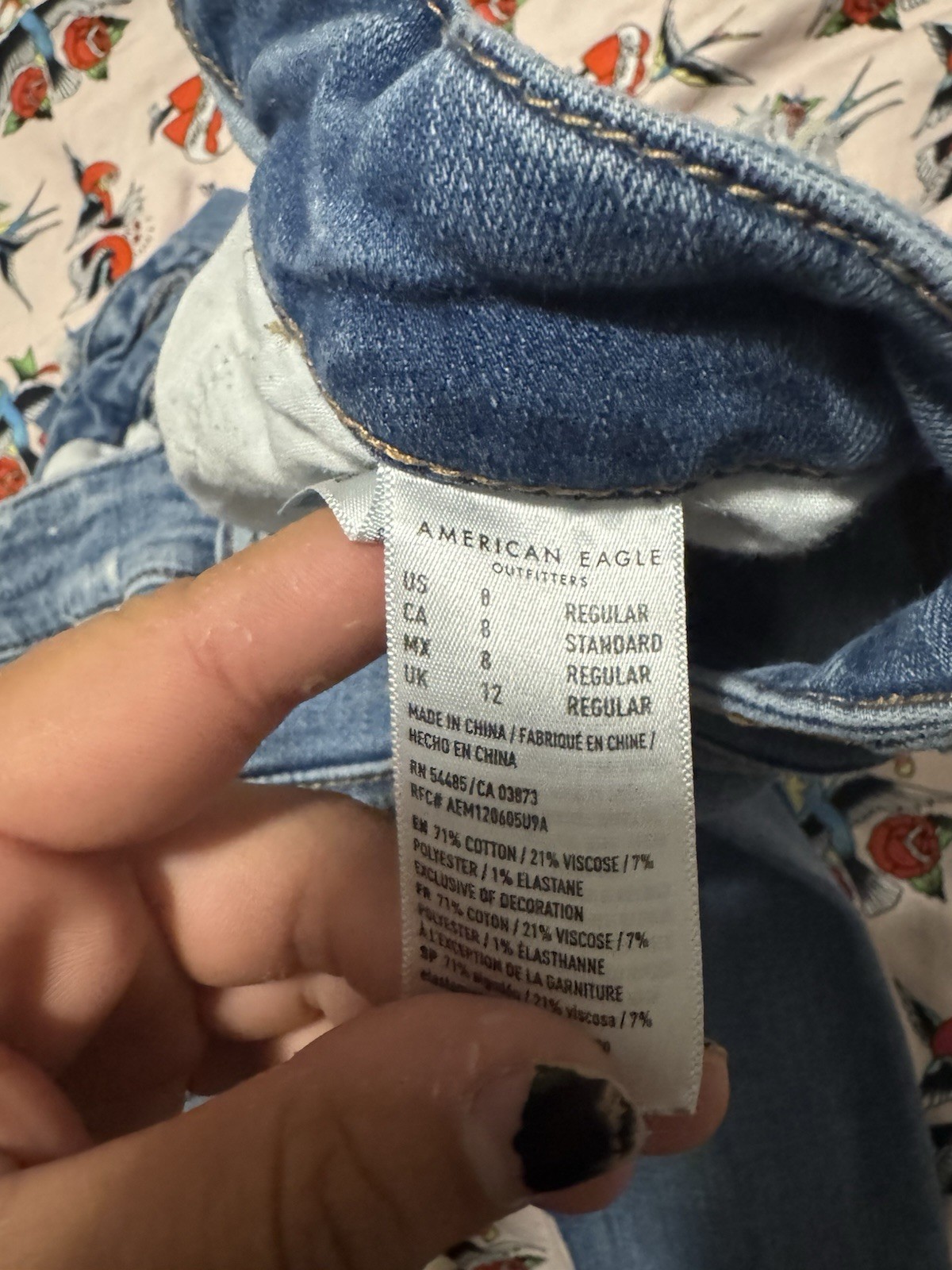 American Eagle Women’s Pants and Short Bundle (Women’s 8s & 6)