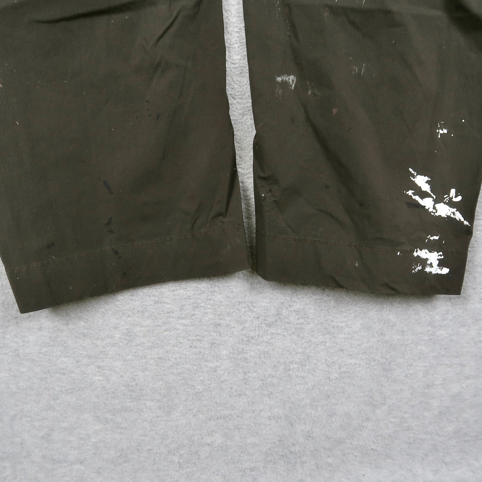 Arcteryx Mens Cargo Pants Size 30 Olive Green Distressed Paint Splatter Outdoor