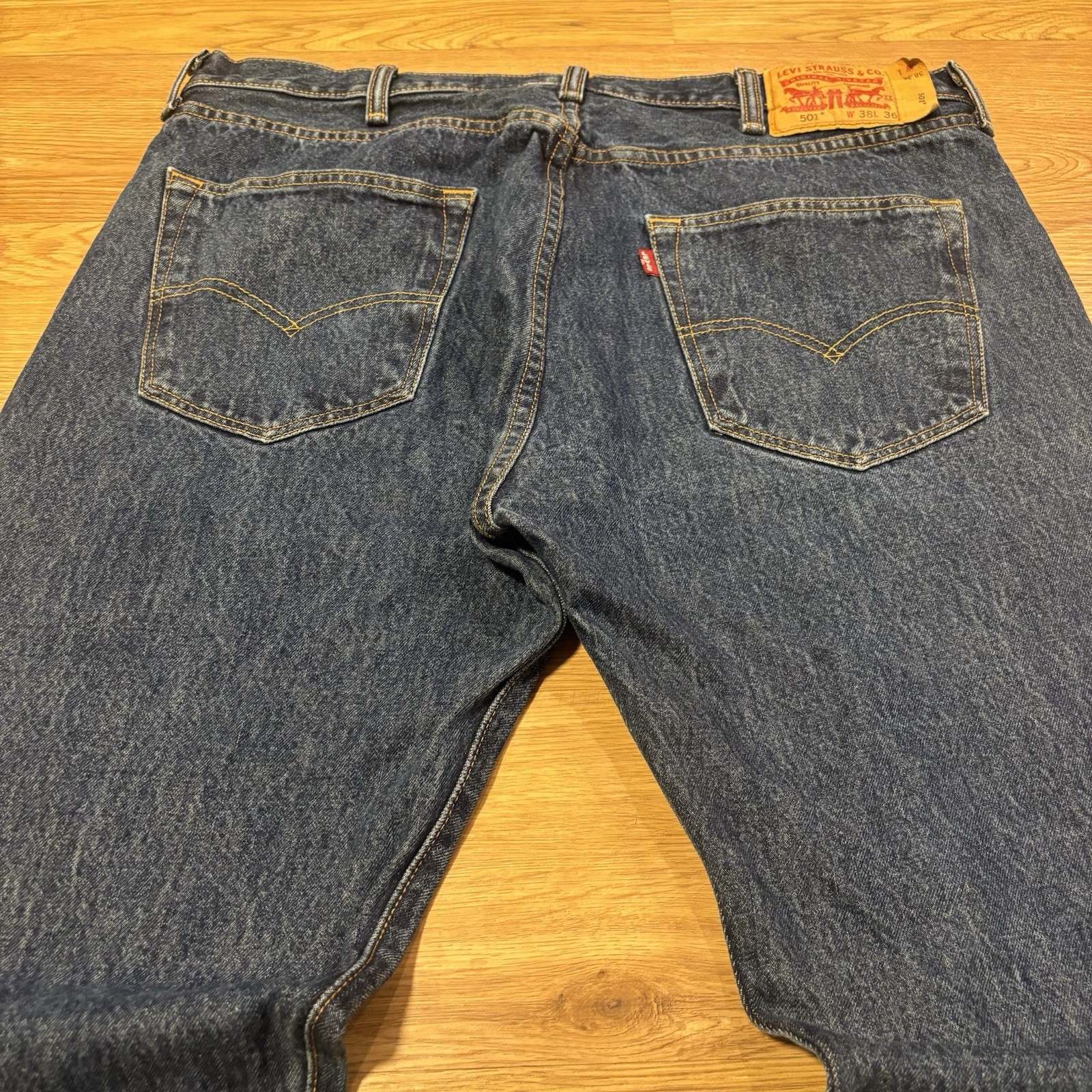 Levis 501 Jeans Men 38×36 Original Fit Blue Dark Stonewash Denim Button Fly 0194