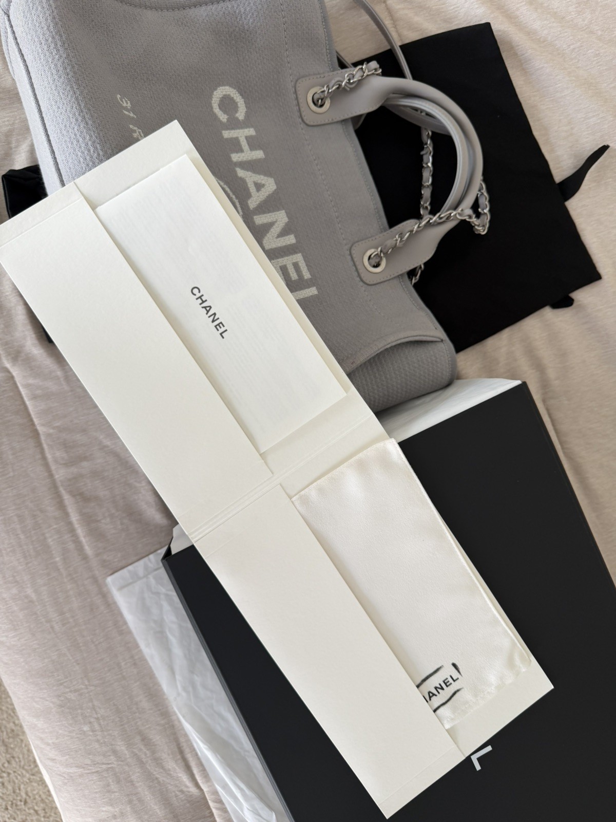 22B CHANEL Deauville Large Light Gray Tote Bag with Wallet (Preowned Excellent)