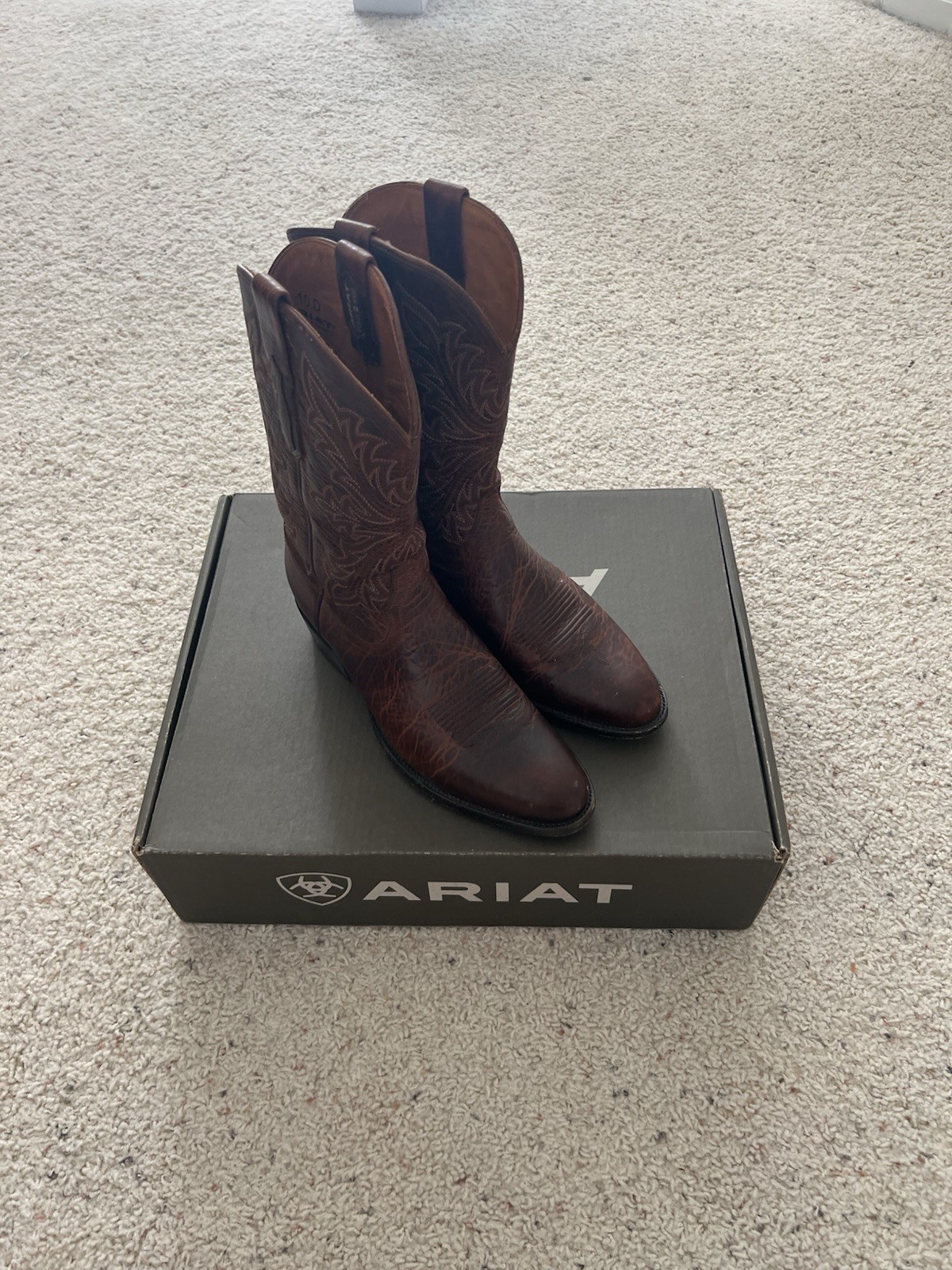 Men’s Ariat Bench Made James Bison Western Boots 10D Saddle Brown 10044812 NIB