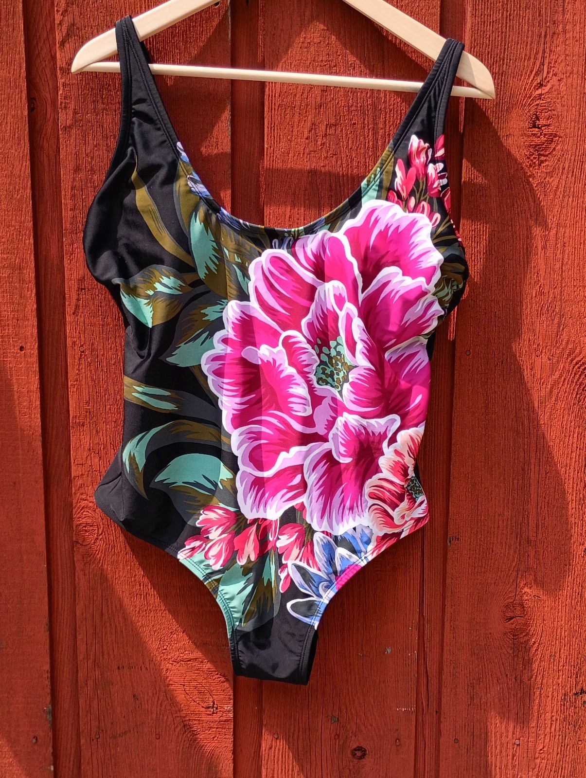 Womens Kona Sol one piece black tropucal flowers swimsuit Sz XL adjustable strap