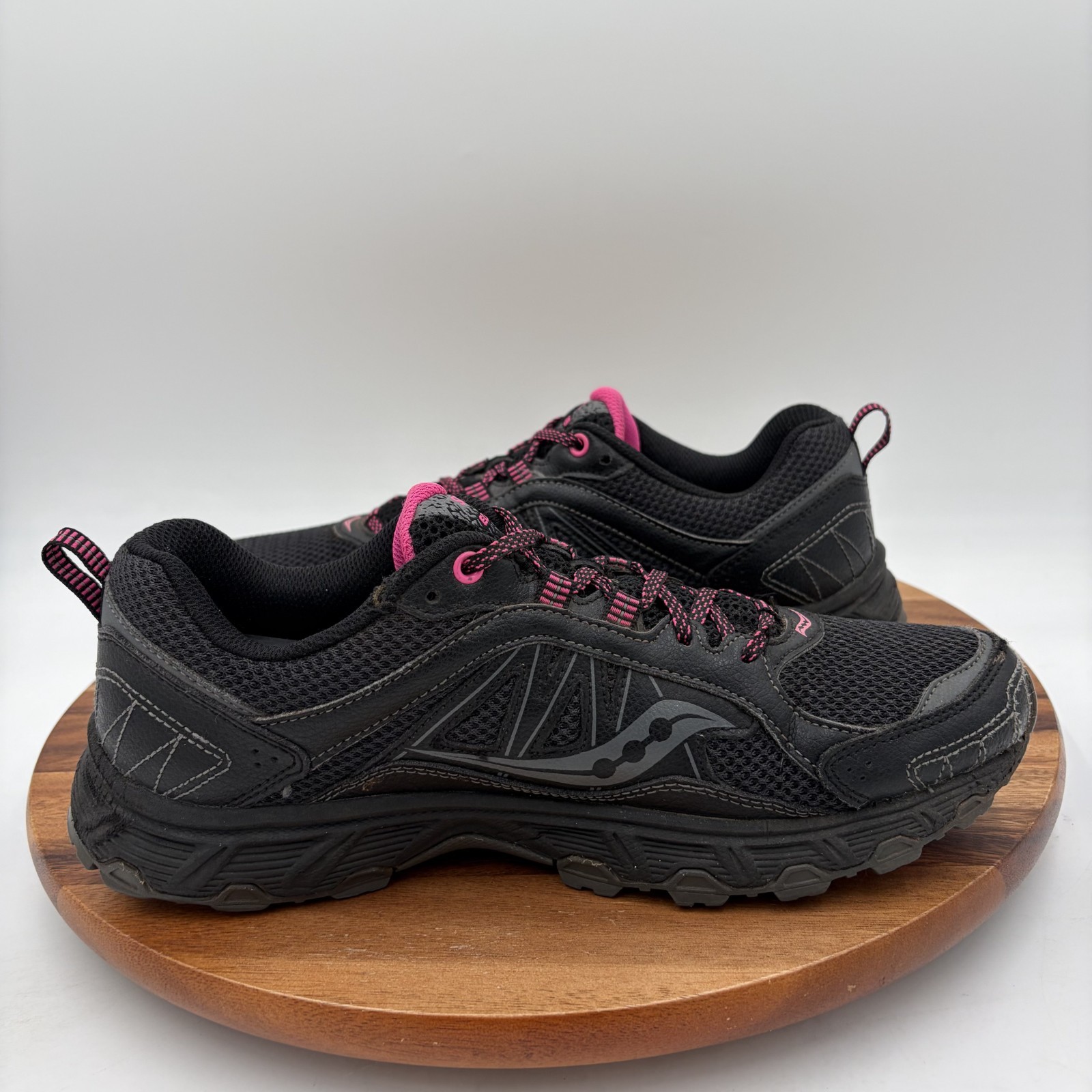 Size 11 – Saucony Grid Eclipse TR 3 Black/ Pink Women’s Running Sneakers