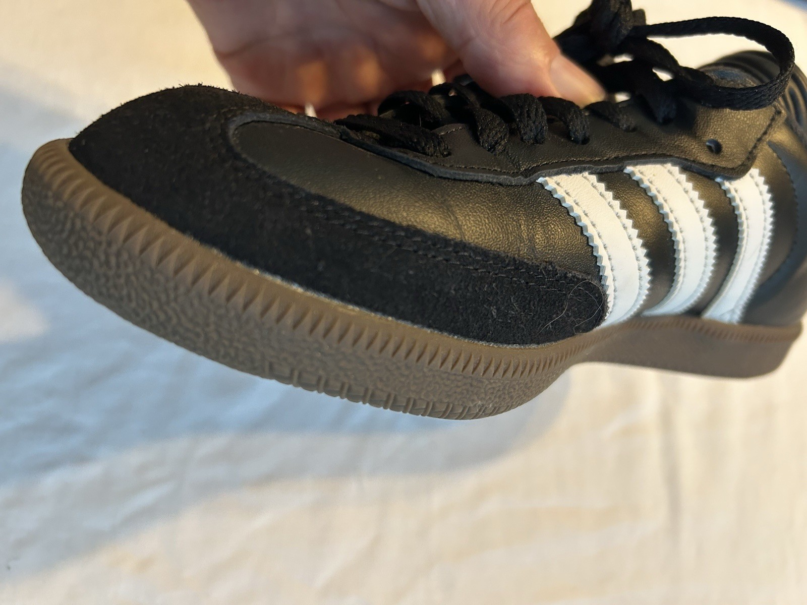 Adidas Samba Classic – Black/White/Black Men’s 7 NWOB