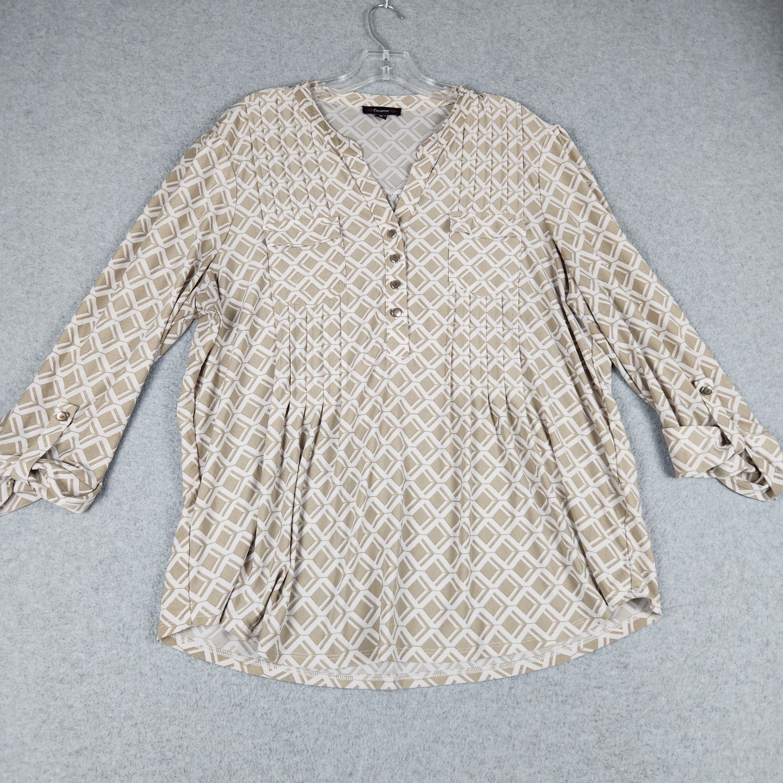 Cocomo Blouse Top Womens XL Tan White Geometric Roll Tab Sleeve Pleated Relaxed