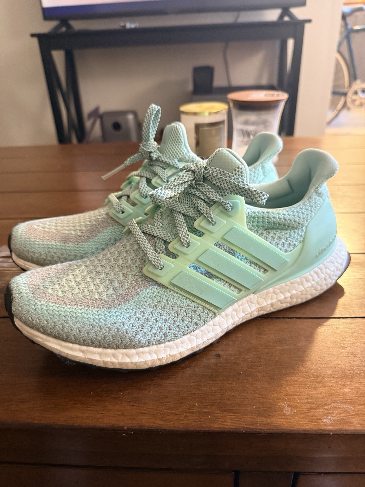 adidas UltraBoost 2.0 LTD NYC “Lady Liberty” Primeknit Women’s Sneaker CG2928