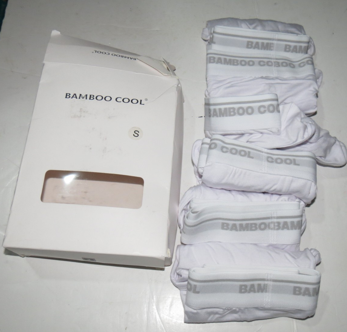 g8 BAMBOO COOL Mens Soft Underwear Open-fly Classic Briefs, Tag-free Small