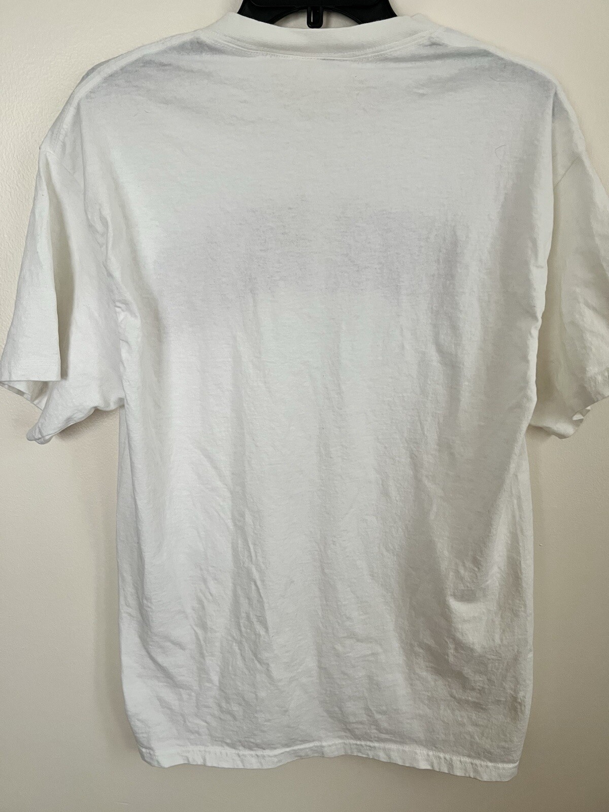 VTG Retro Style Yogi Bear White Shirt Men’s Large Hanna Barbera Cartoon