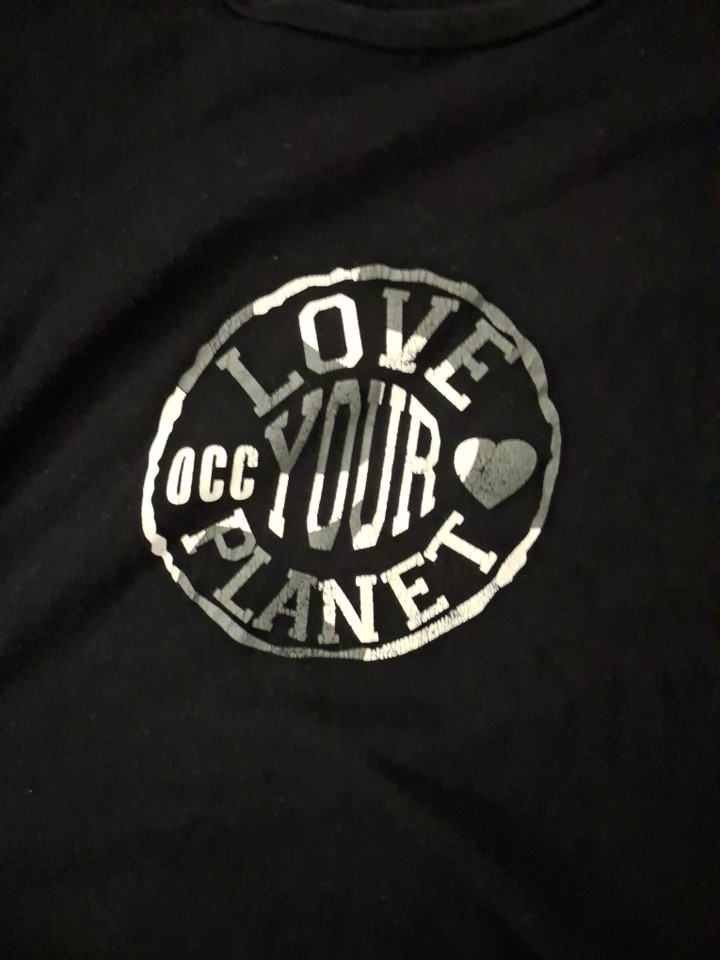Edun Live Graphic Tee Black OCC Love Your Planet XL Pre-Owned Excellent