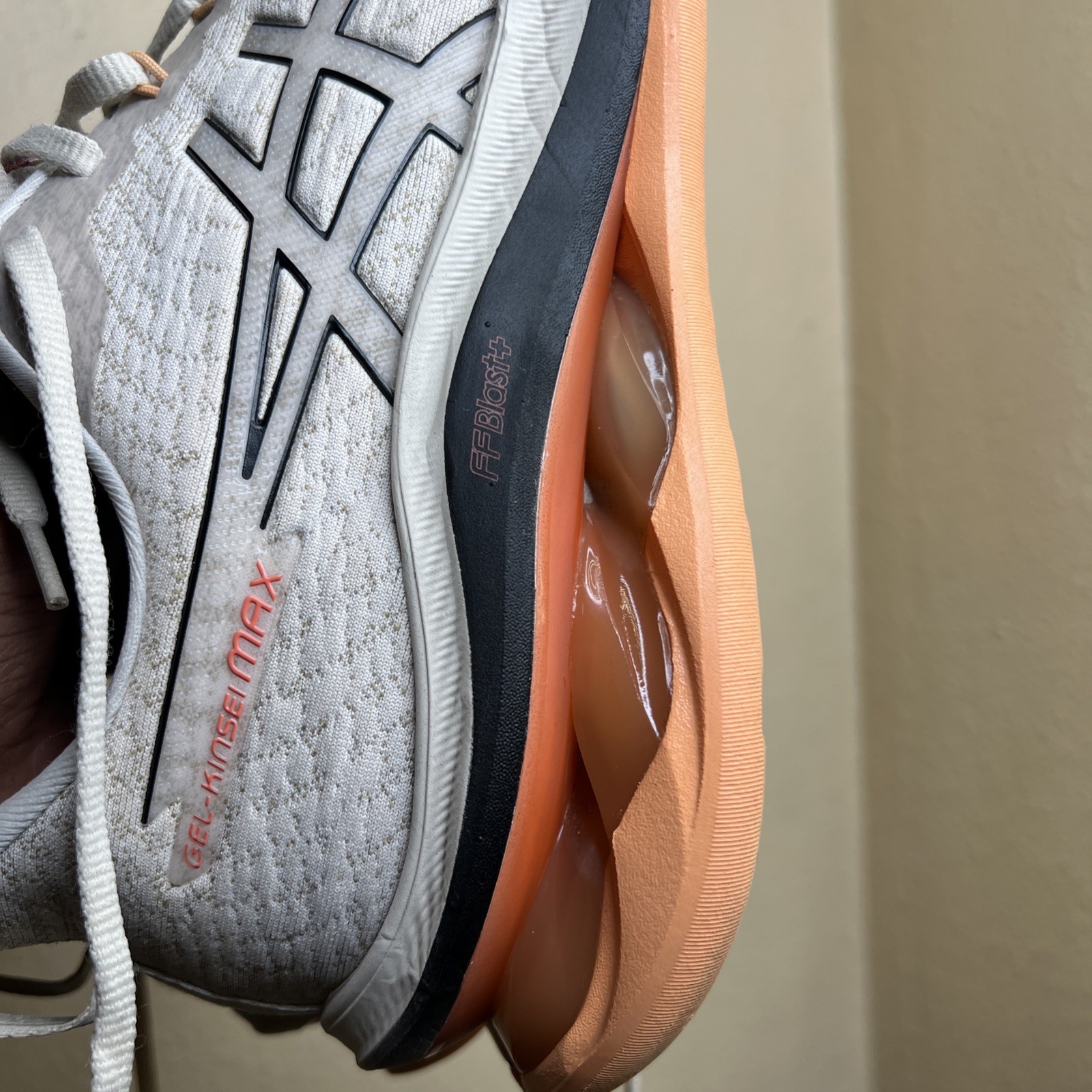 ASICS Gel Kinsei Max Oatmeal ff blast women size 9.5