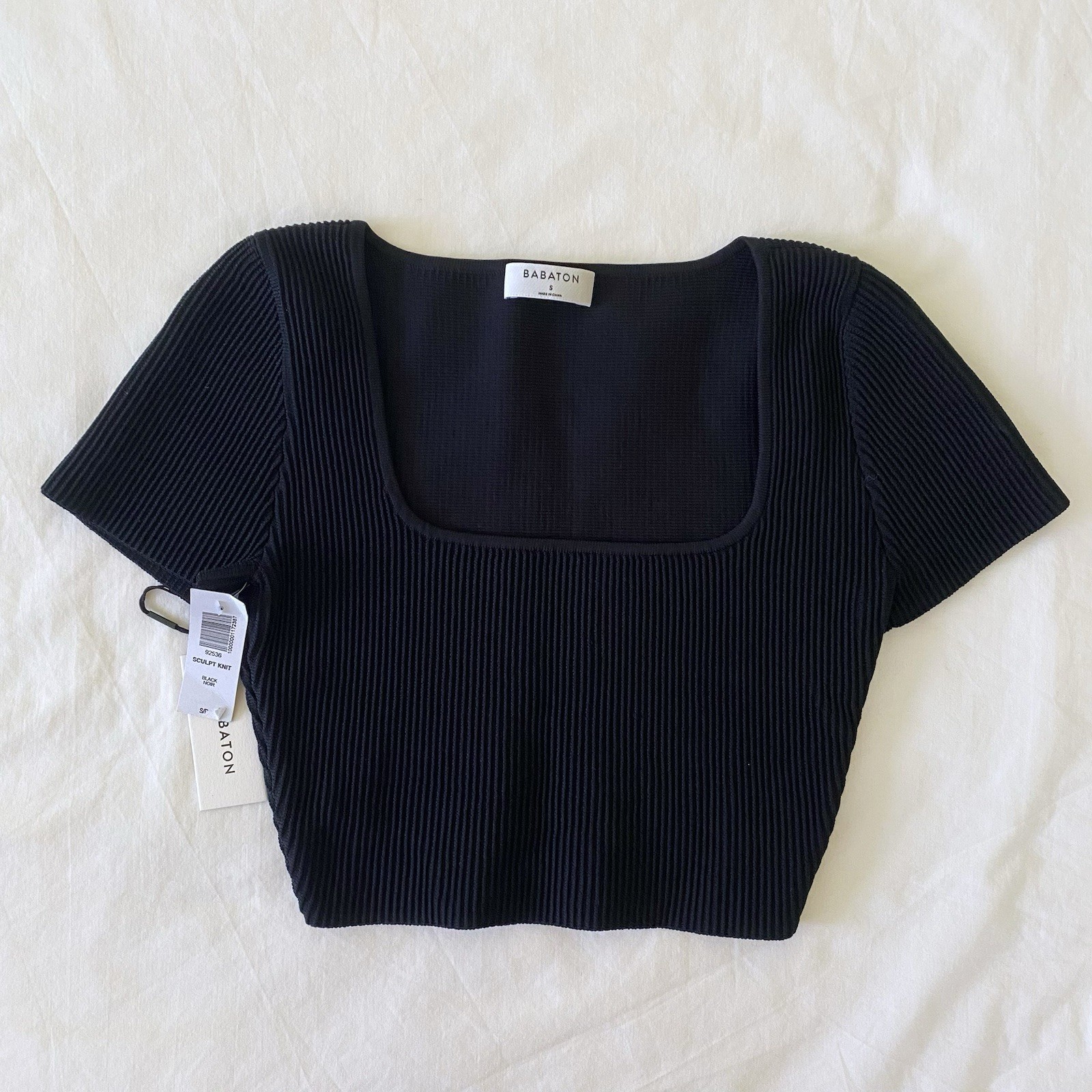 New Babaton Aritzia Sculpt Knit Square Neck Crop Top Black Ribbed Size Small