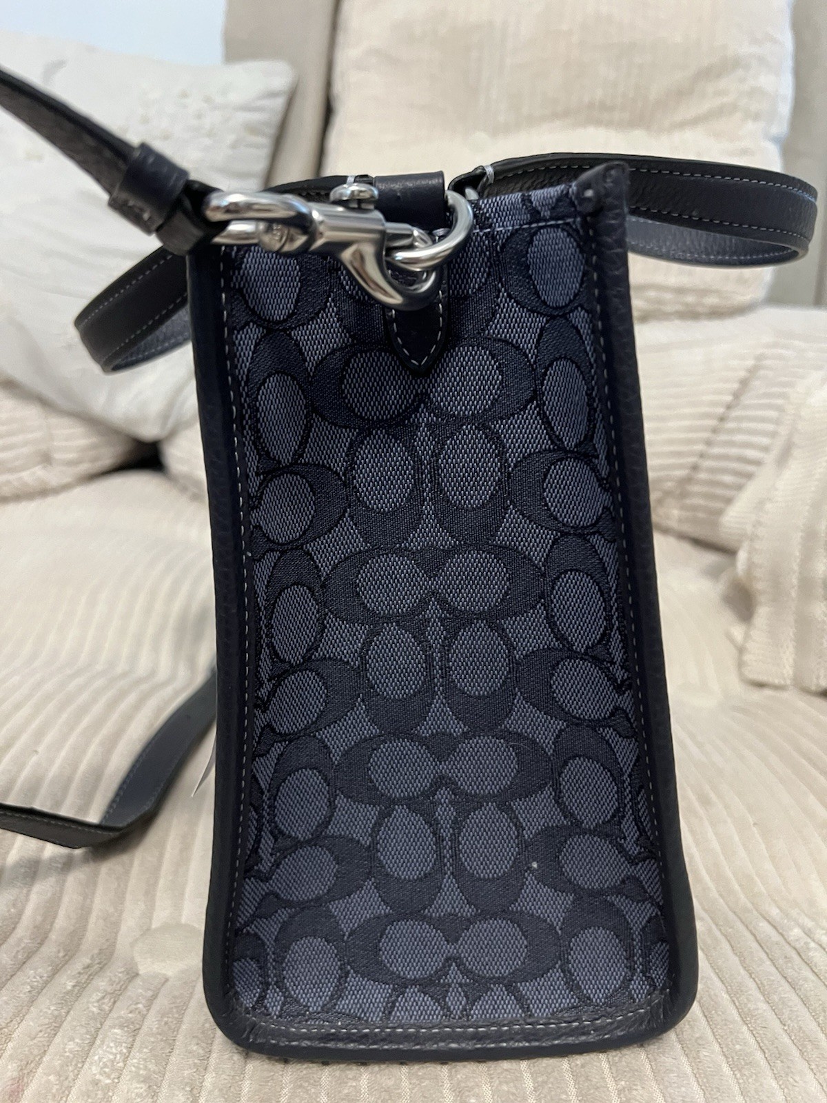 Coach Signature C Gallery Tote Navy Multi Snap Closure w/ Detachable Strap