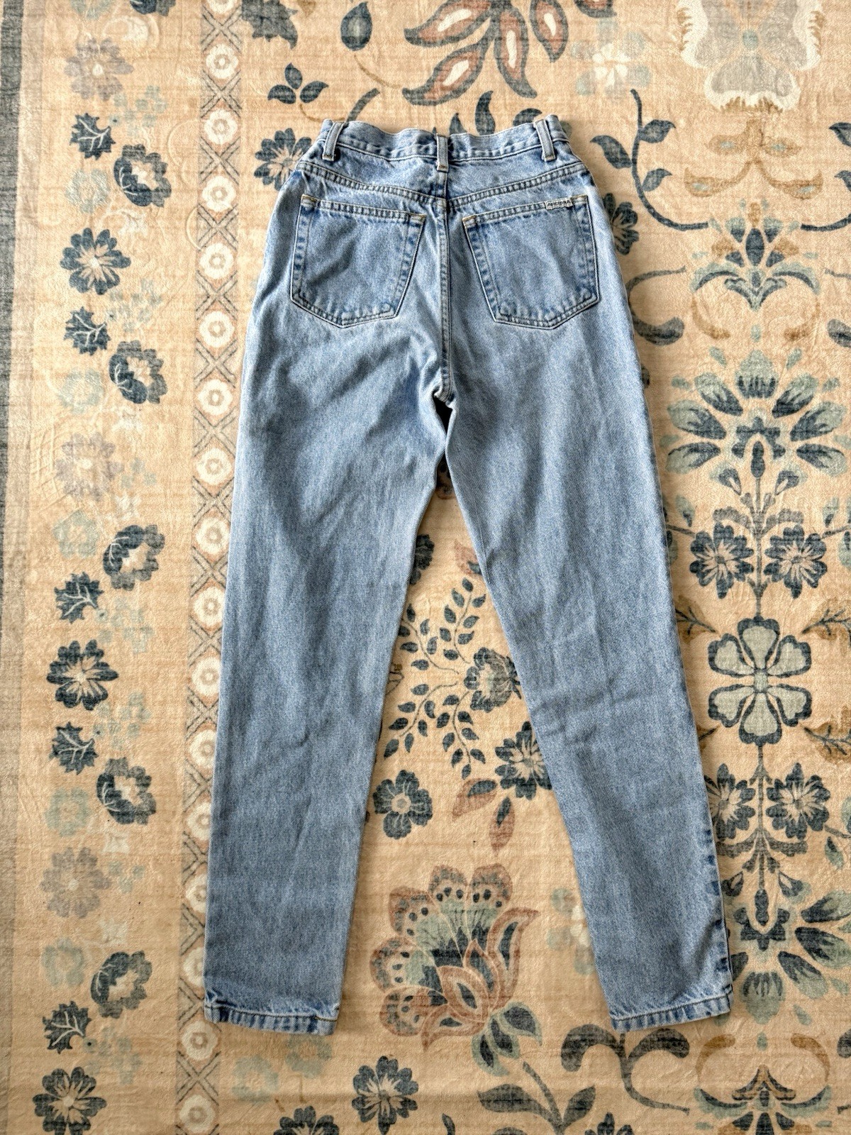 Vintage 90’s Arizona Jean Co. Light Wash Blue Denim Jeans Straight Leg Size 3