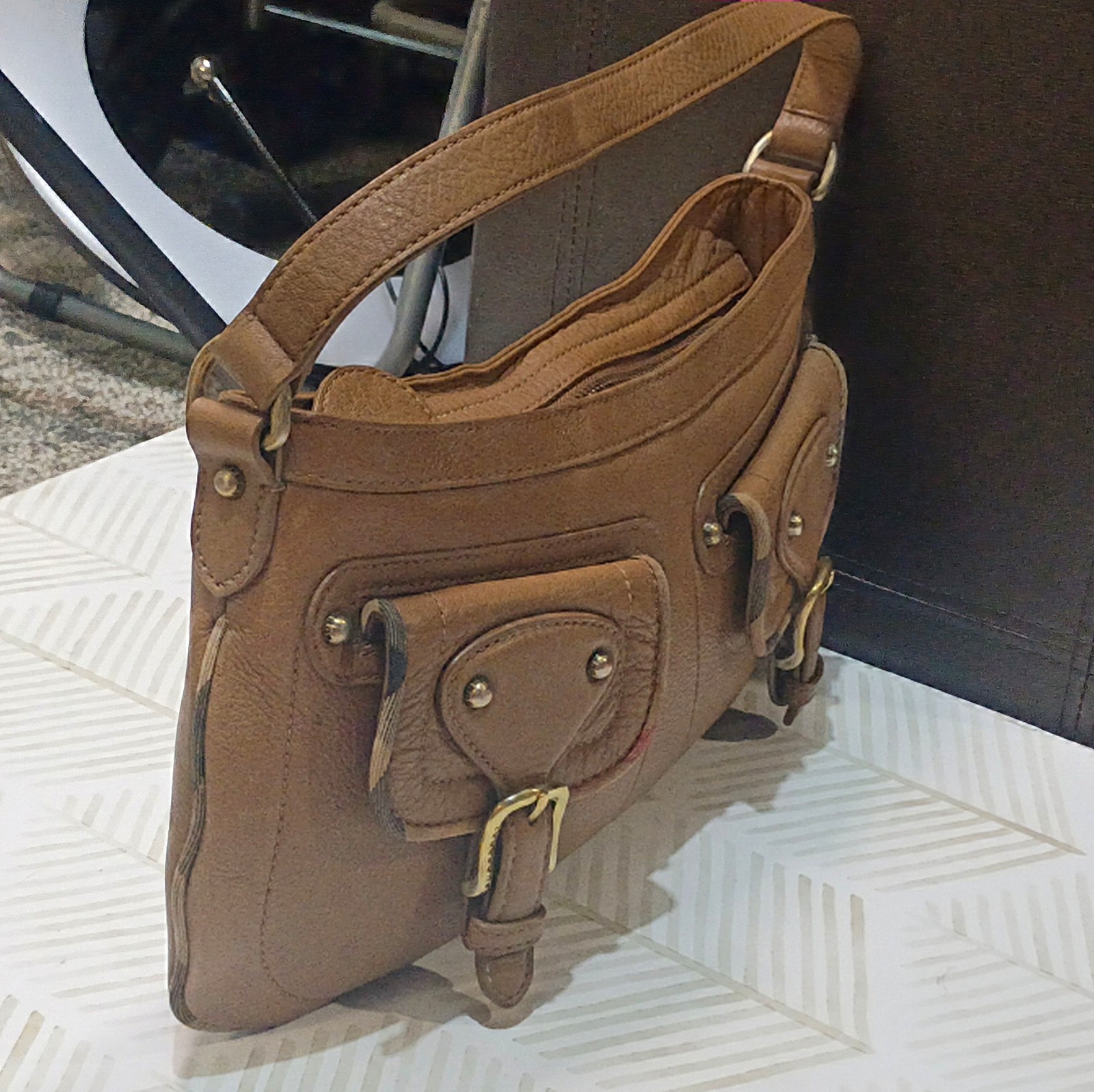 Burberry Vintage Brown Leather Pocket Shoulder Bag Nova Check Trim Y2K