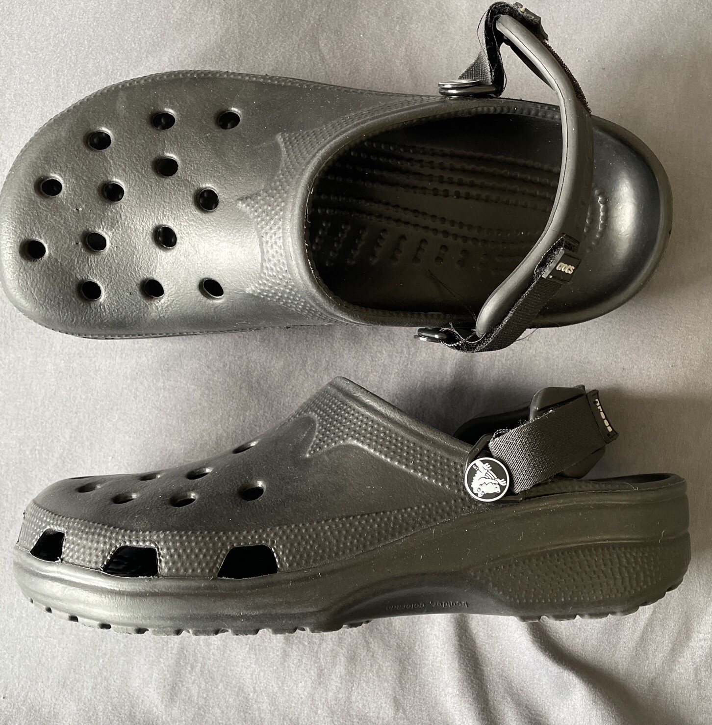 Crocs Classic Clogs Black W/Adjustable Heel Strap W 8-9 M 6/7 NWOT