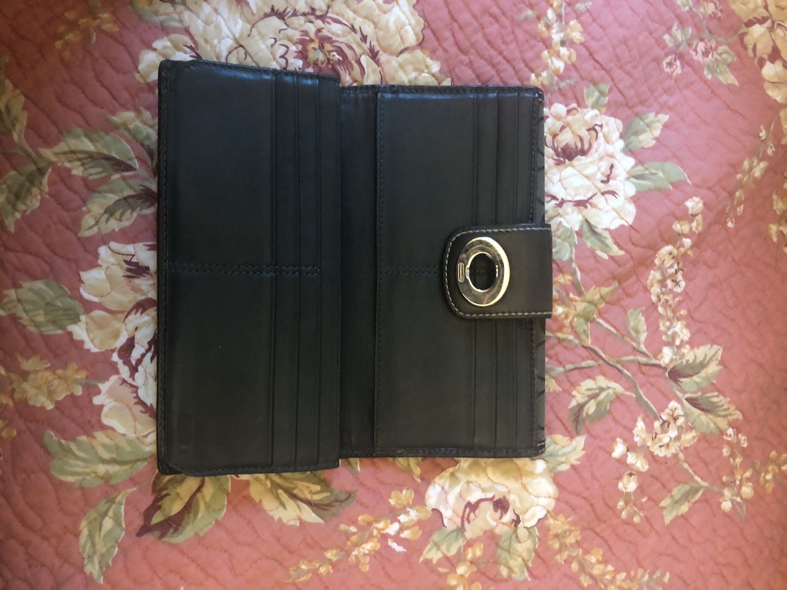 Coach Signature C Logo Turnlock Long Wallet