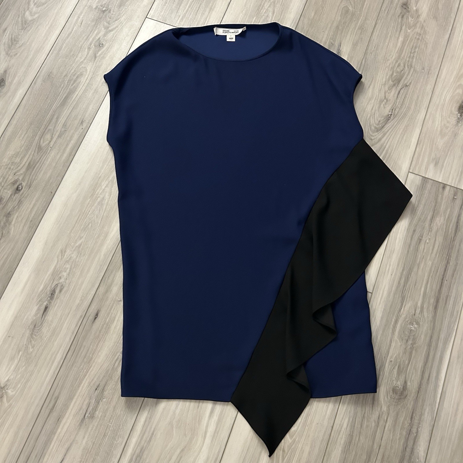 Diane Von Furstenburg Lolani Asymmetrical Dress Size P