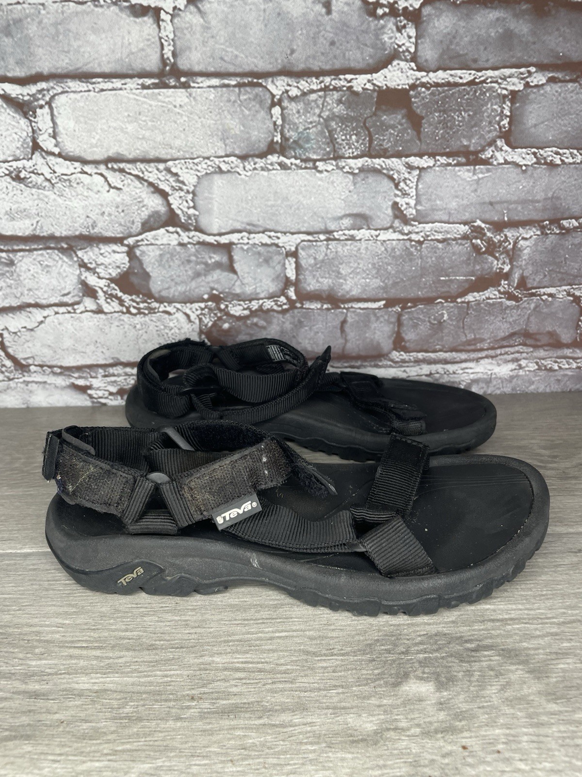TEVA Hurricane Xlt2 Black EVA Foam Midsole Rugged Rubber Sandals Women 8M US/39