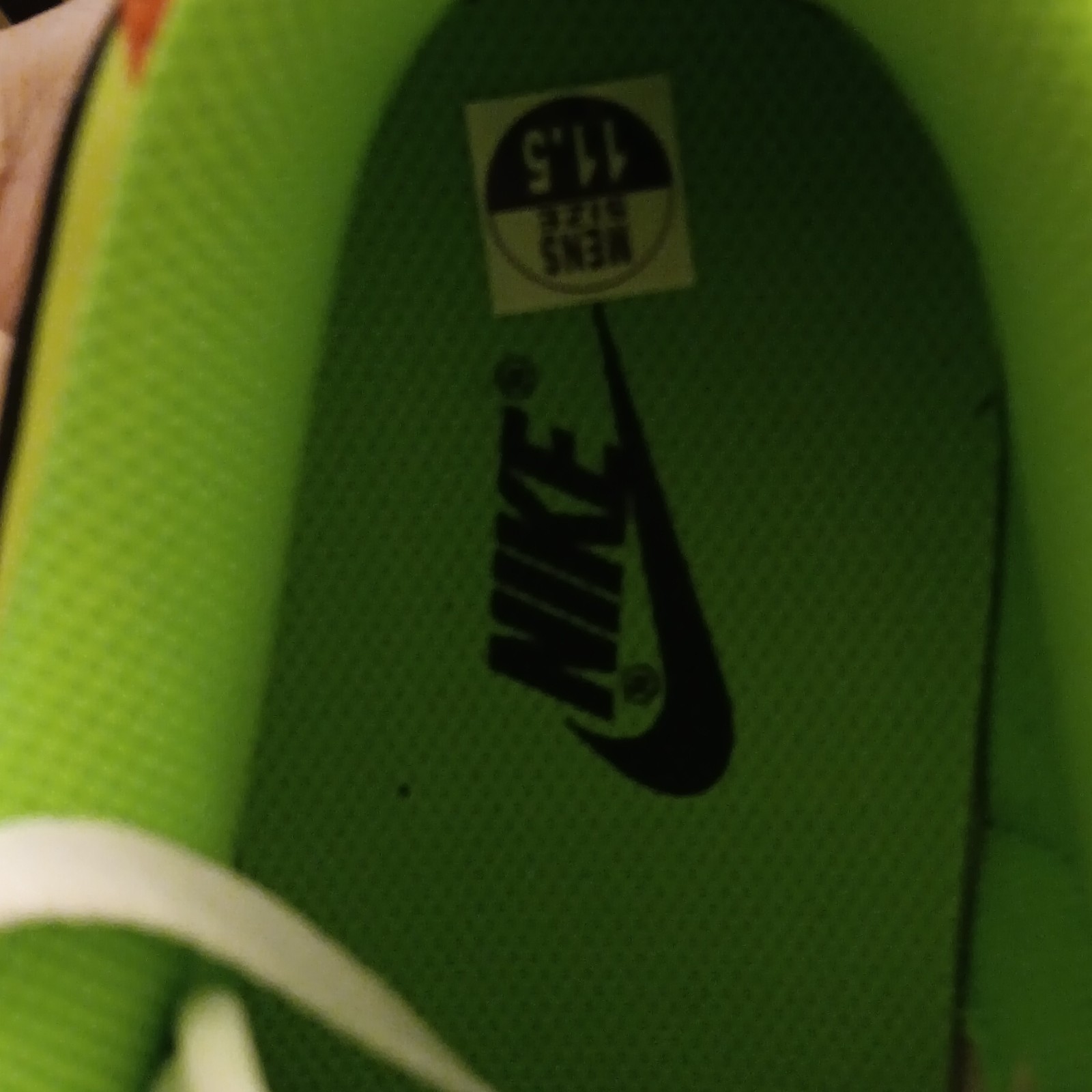 Nike Dunk Low SE Volt/Black/Total Orange Low Top Leather 2023 FJ4610-702