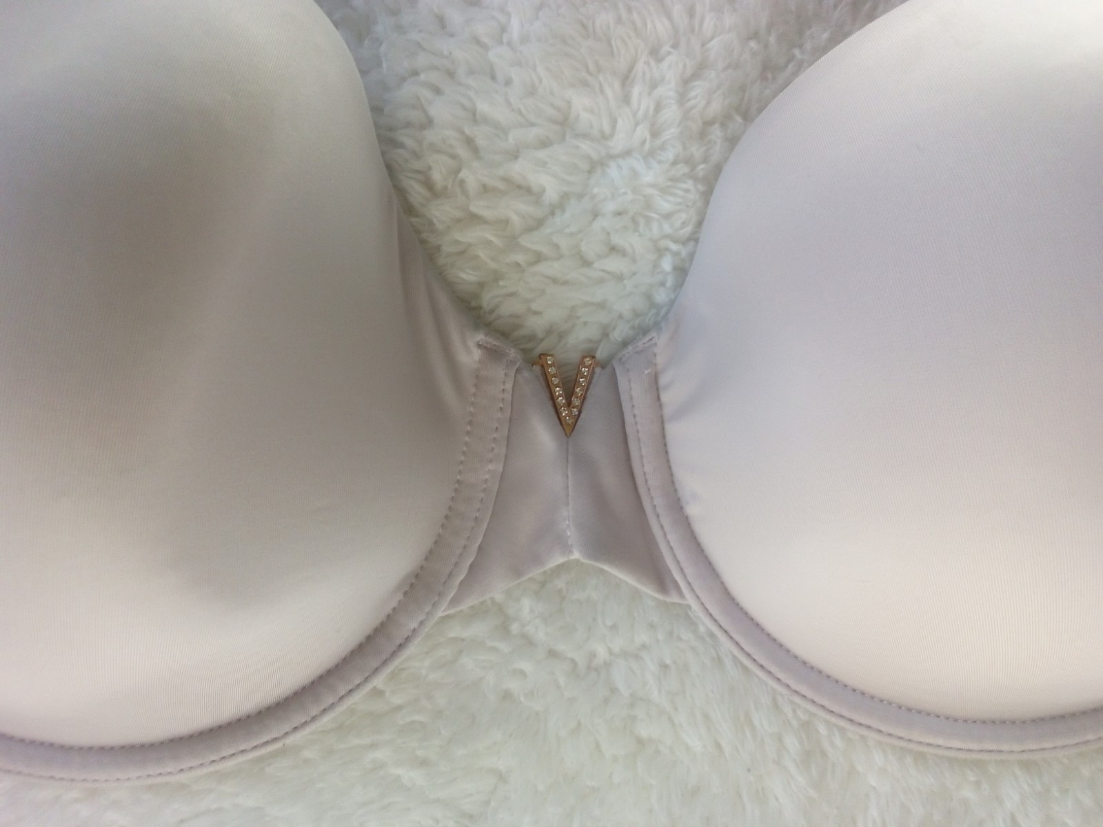 Victoria’s Secret Multi-Way Bra Beige/ Nude Underwire, Missing Removable Straps