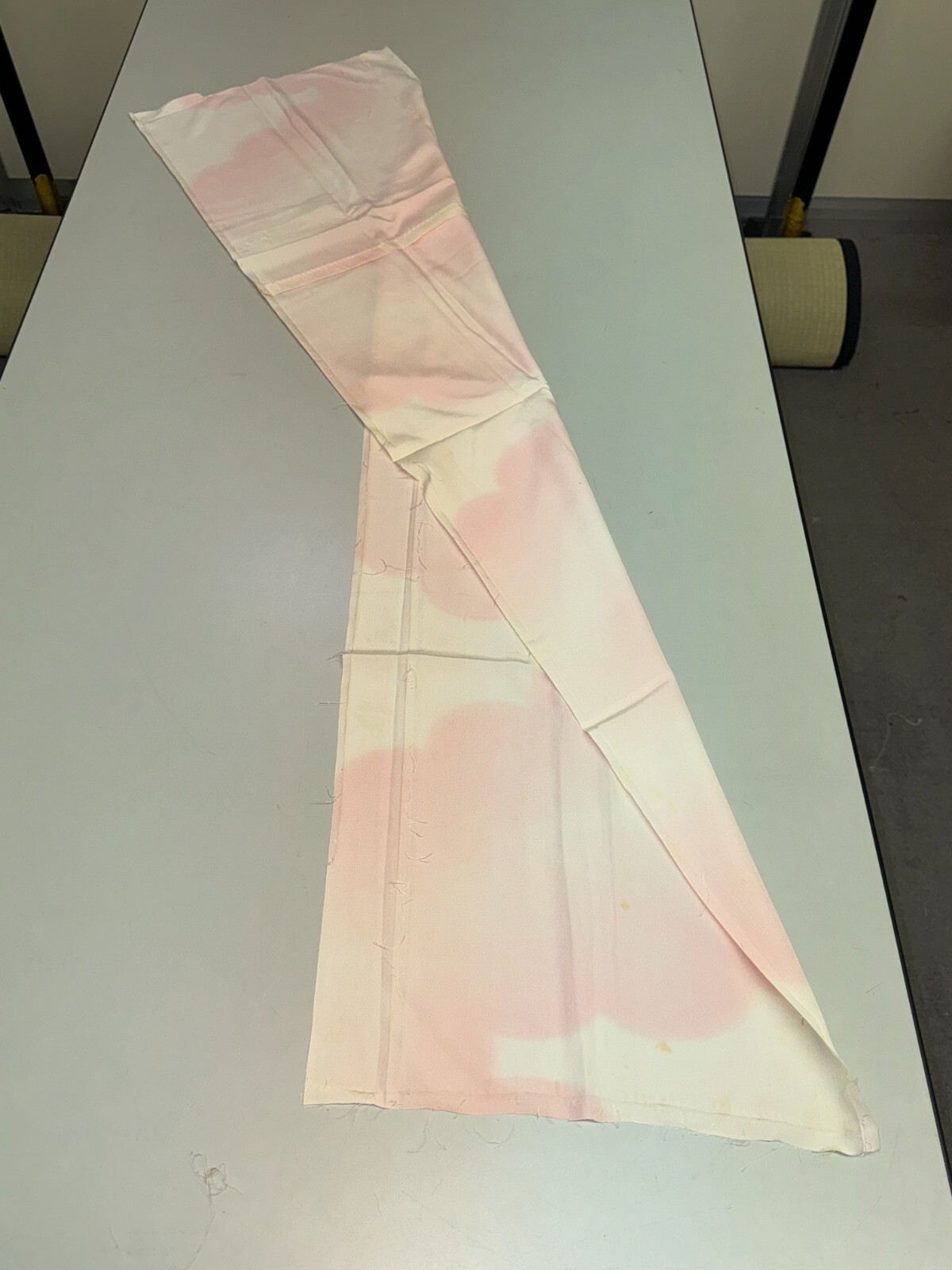 Japanese Vintage Kimono Fabric cloth Boro silk pink tradition Dirt 50.7×13.7in