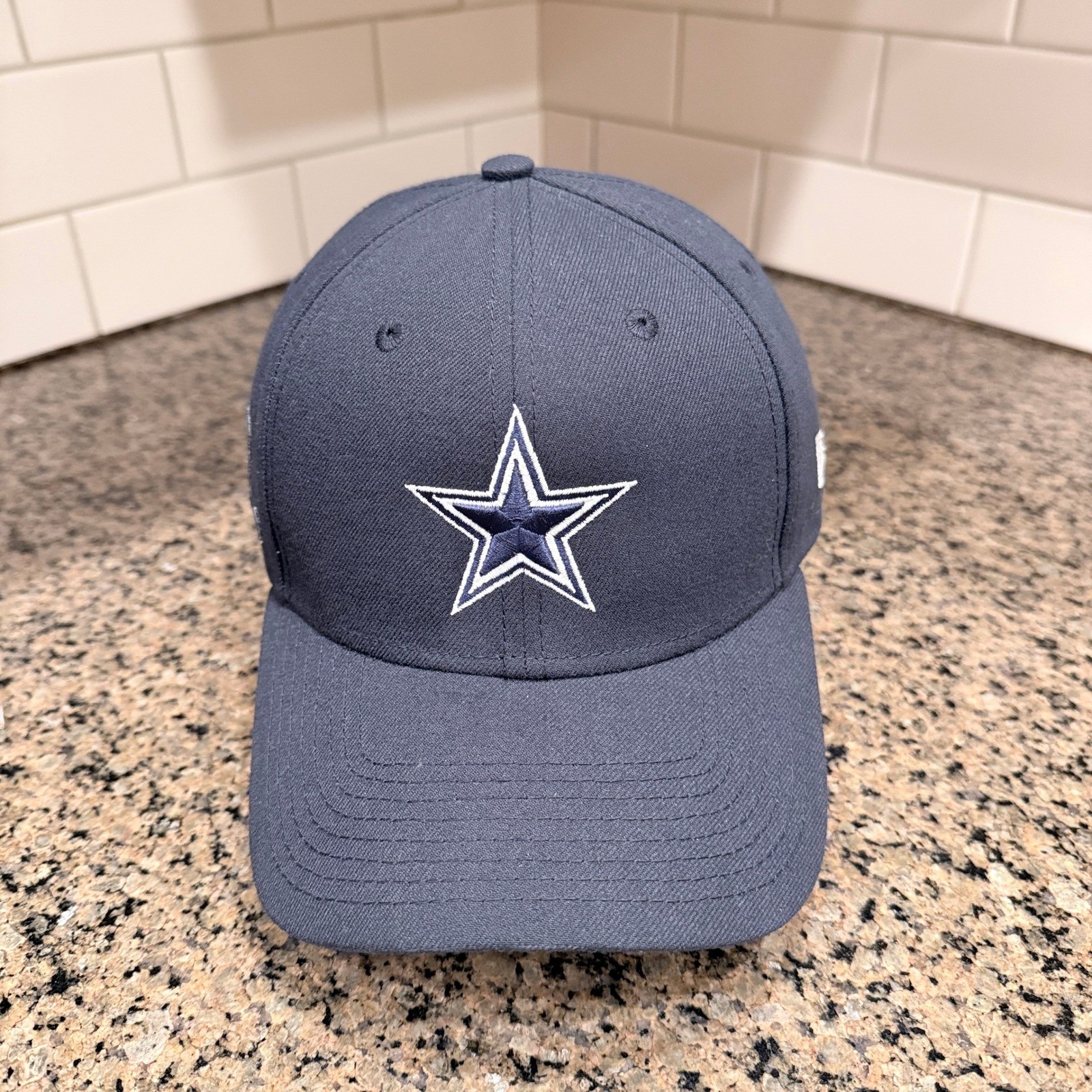 Dallas Cowboys NFL Playoffs New Era 9FORTY Cap Navy Blue Strap Back Adjustable