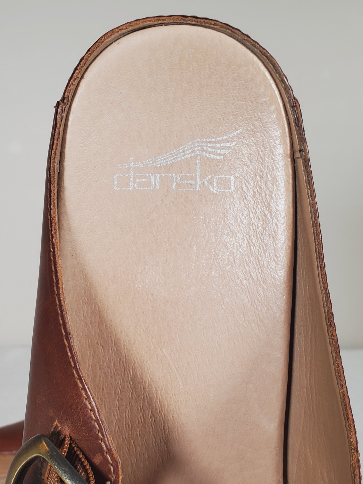 Dansko Britney Oiled Pull Up Tan Clogs Leather Strap Women’s US 10.5 – 11 EU 41