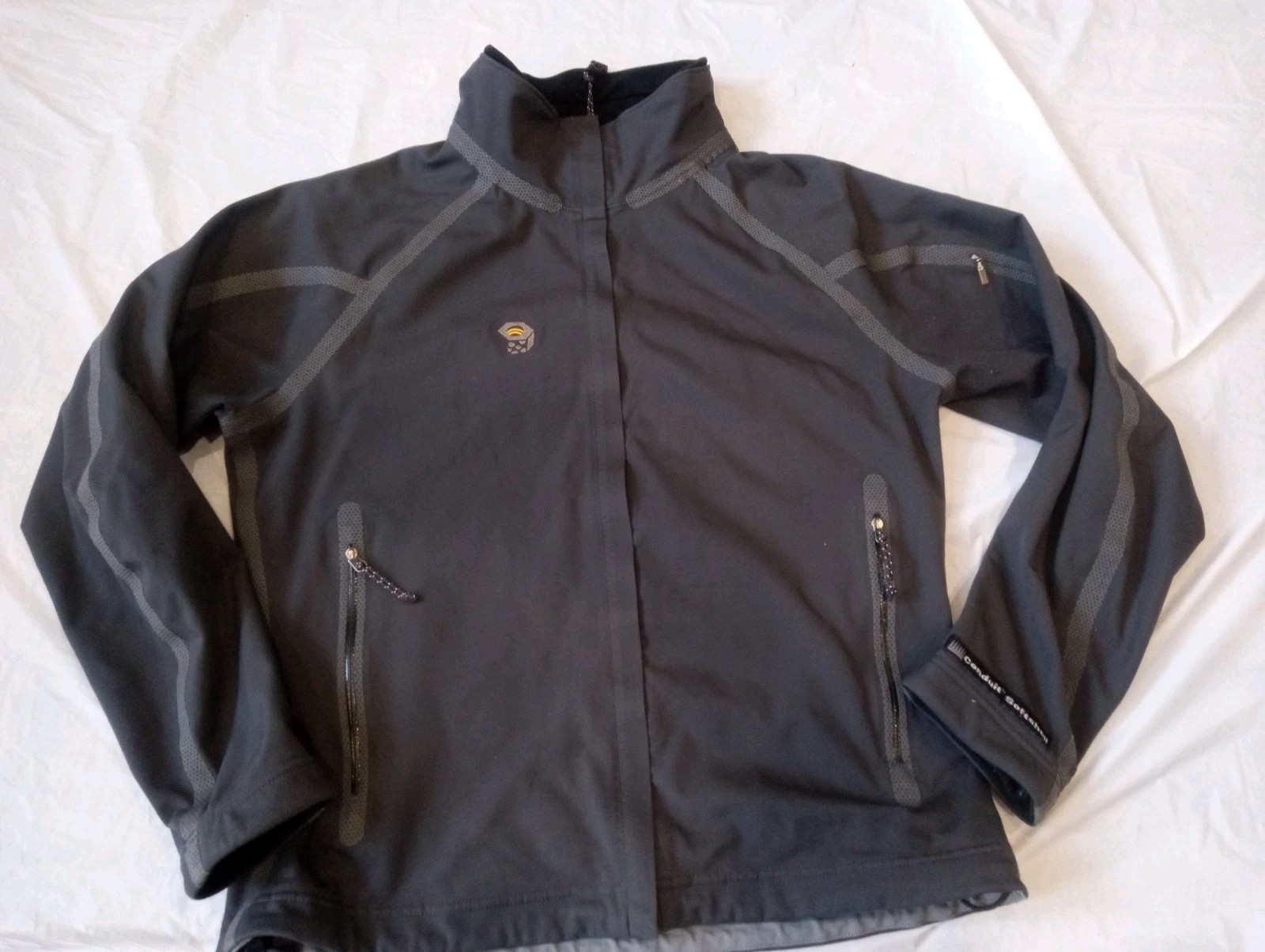 Vintage Mountain Hardwear Conduit Softshell Jacket sz M Women’s Gray Packable