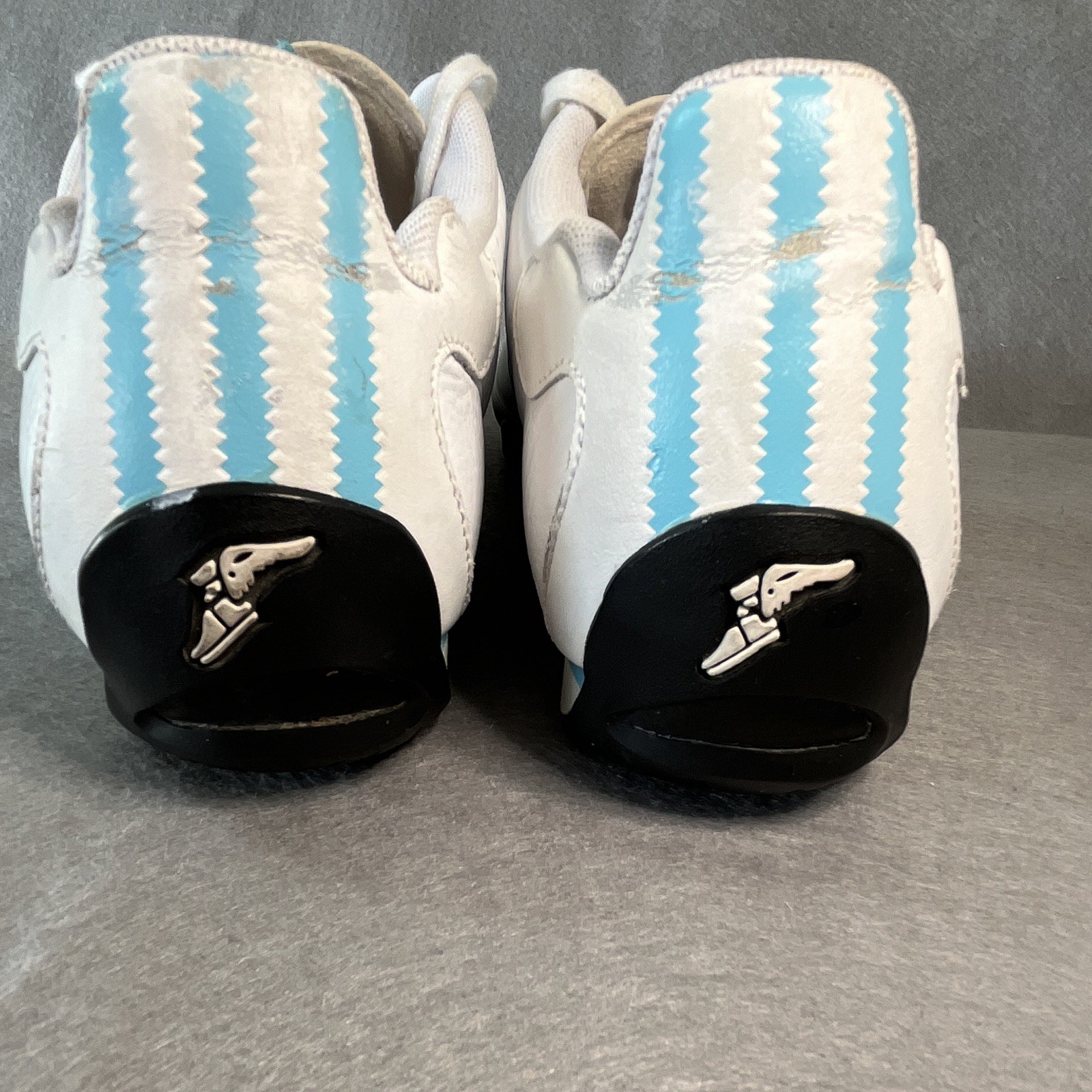 2006 adidas Goodyear Adiracer Lo Men’s Athletic Sneakers White Blue Black