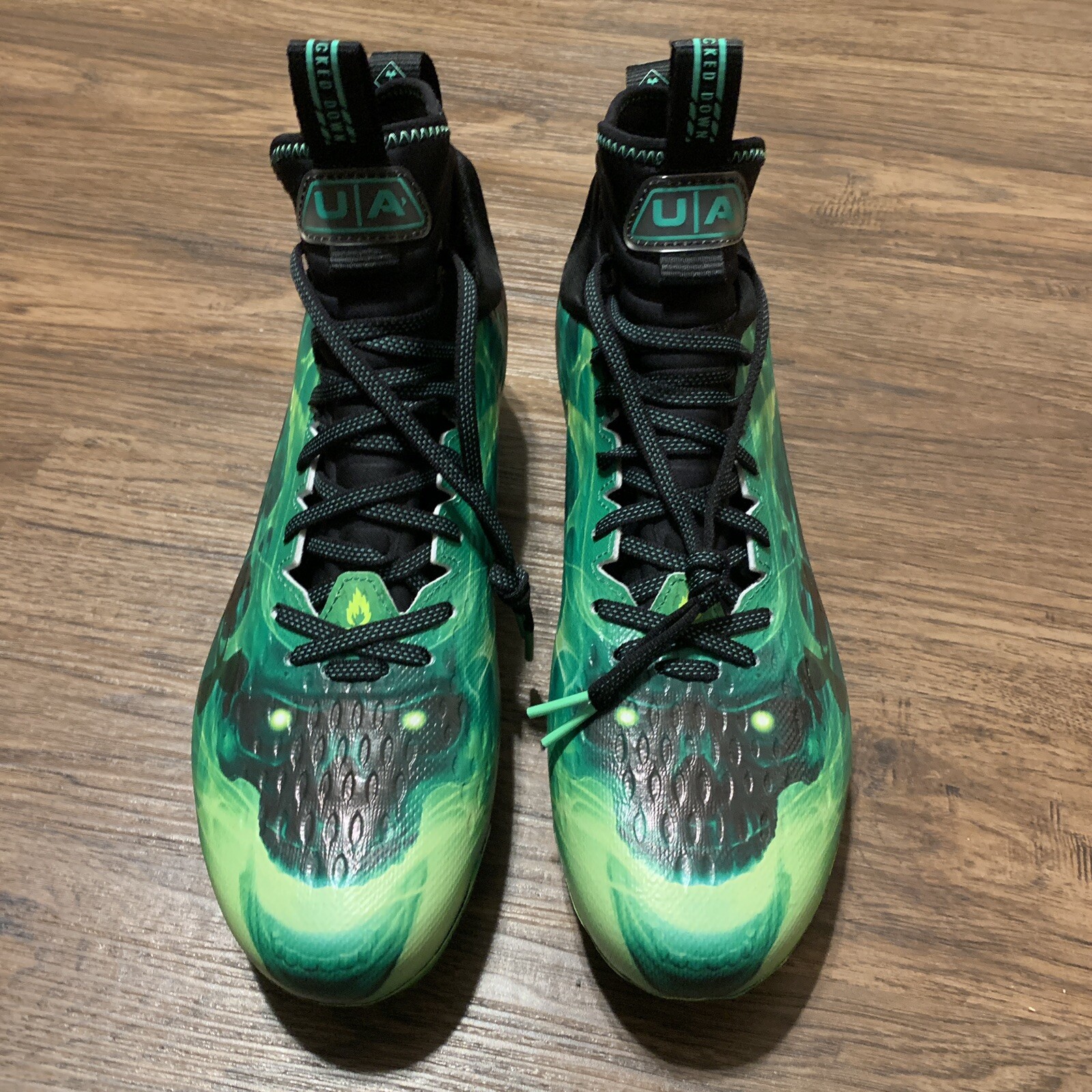 Under Armour Lux Spotlight Black Green Men’s Football Cleats Size 13 3025376-001