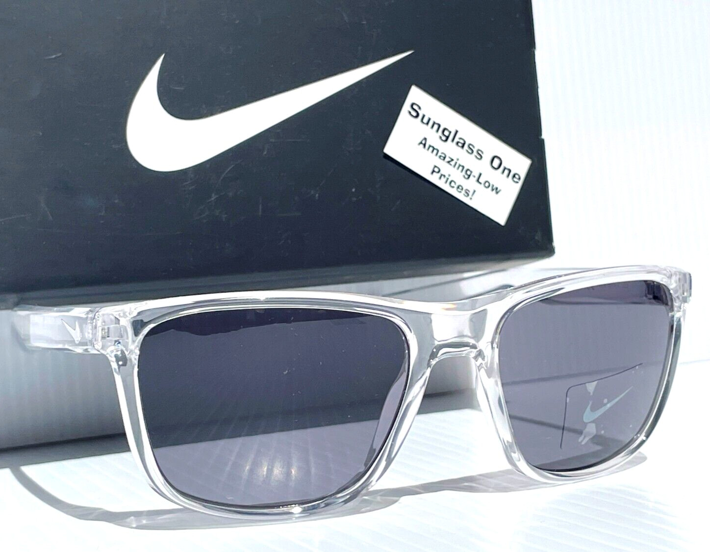 NEW NIKE ESSENTIAL ENDEAVOR Shiny Clear Frame Grey Lens Sunglass EV1122 913