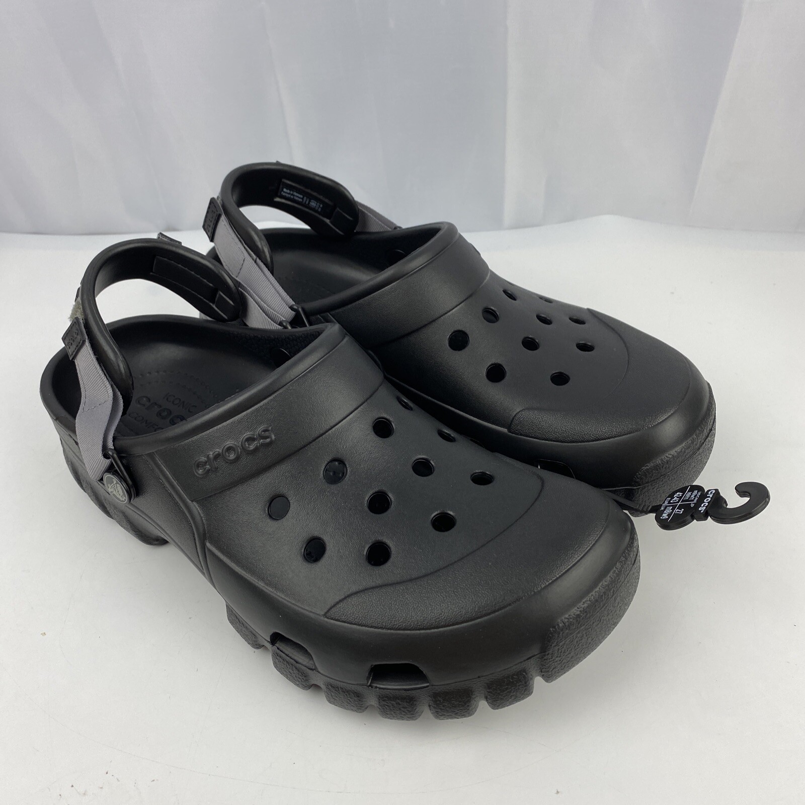 Crocs Off Road Sport Clogs Slides Black Men’s Size 9 Women’s 11 Sandals M9/W11,.