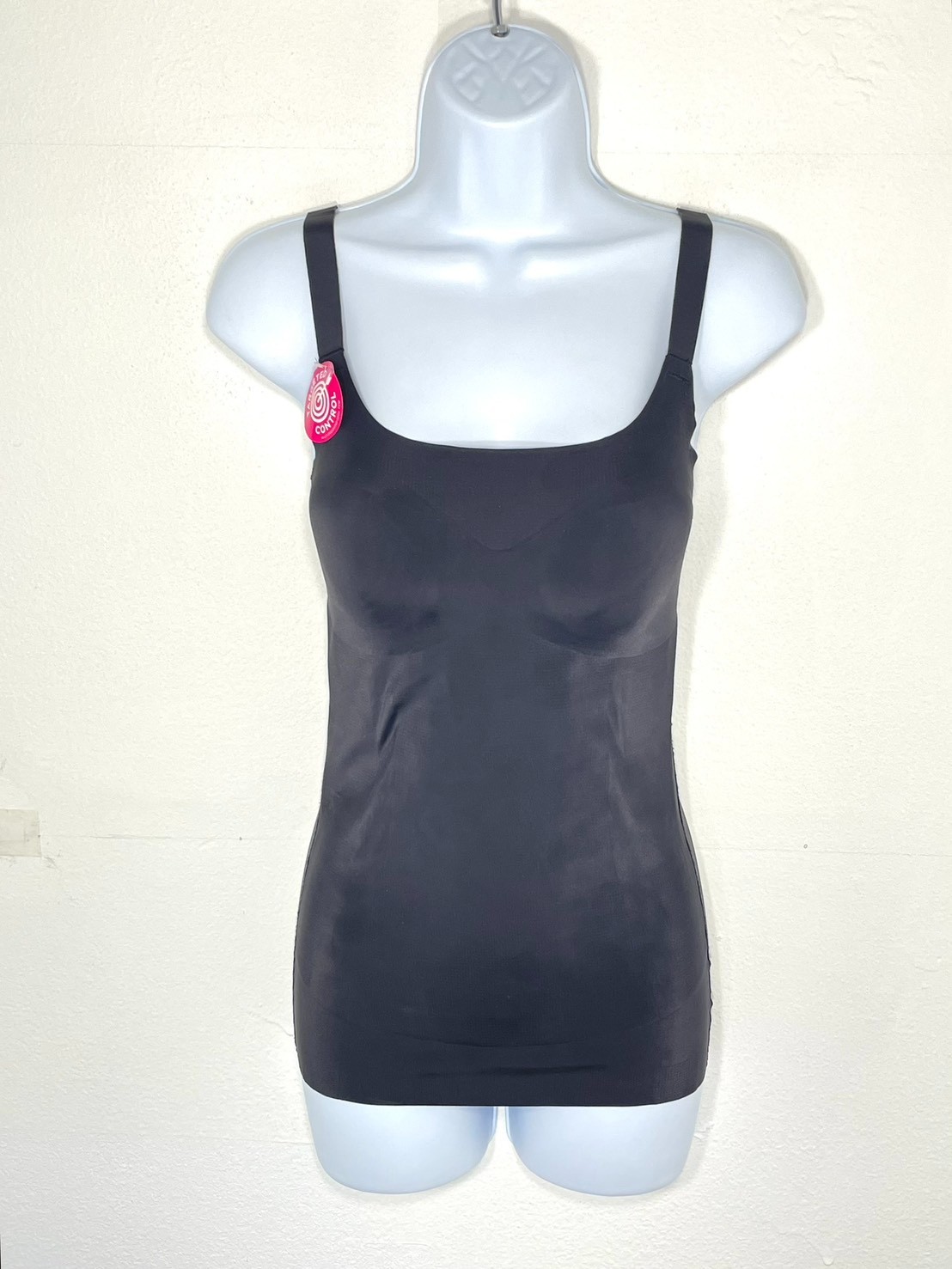 NWOT Maidenform Women’s S Firm Control Women’s Shapewear Cami DMS086 Black