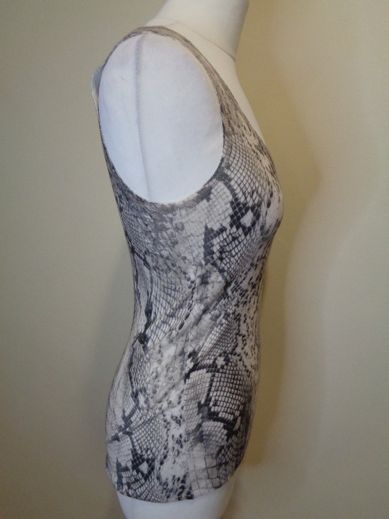 MARC CAIN BEIGE AND BROWN SNAKESKIN PRINT SCOOP NECK SLEEVELESS TOP – SIZE 10