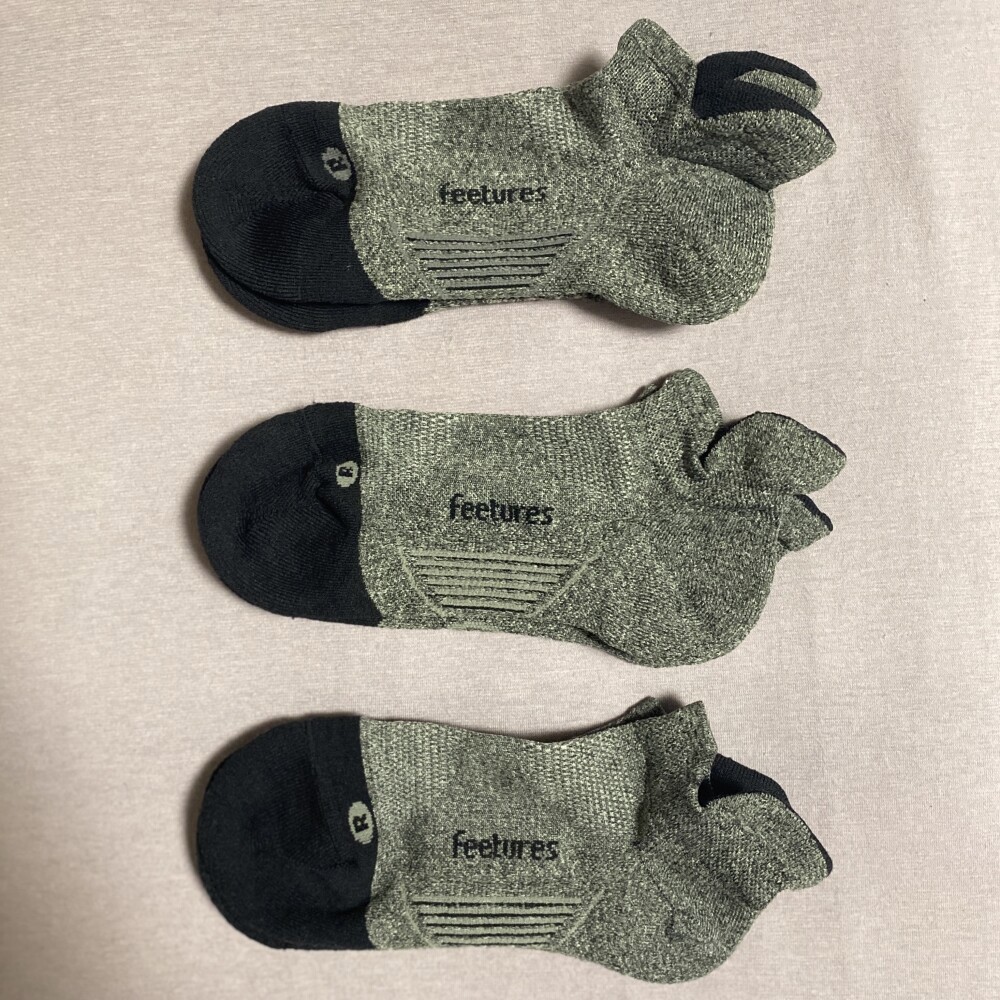 Feetures 6 Pairs Elite Light Cushion No Show Tab Socks COMBO Multicolor