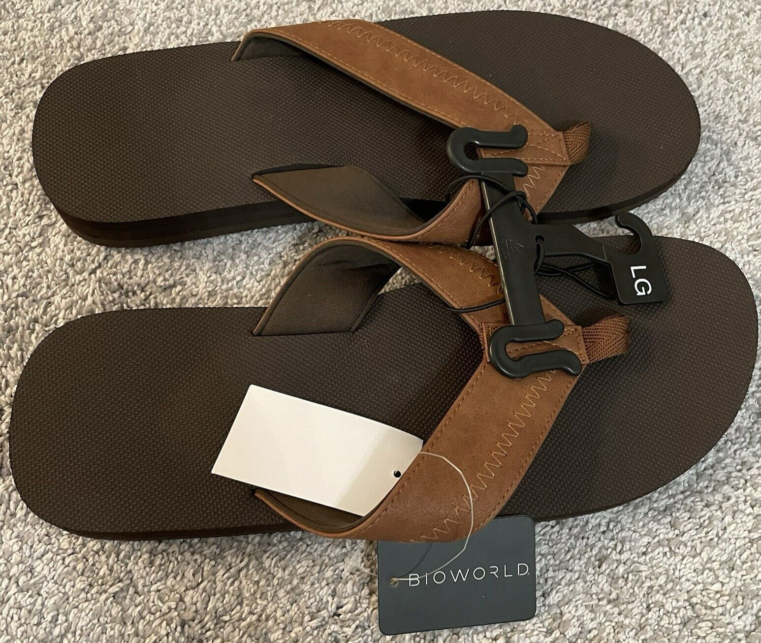 New Bioworld Men’s Size LG Brown Man Made Materials Flip Flops