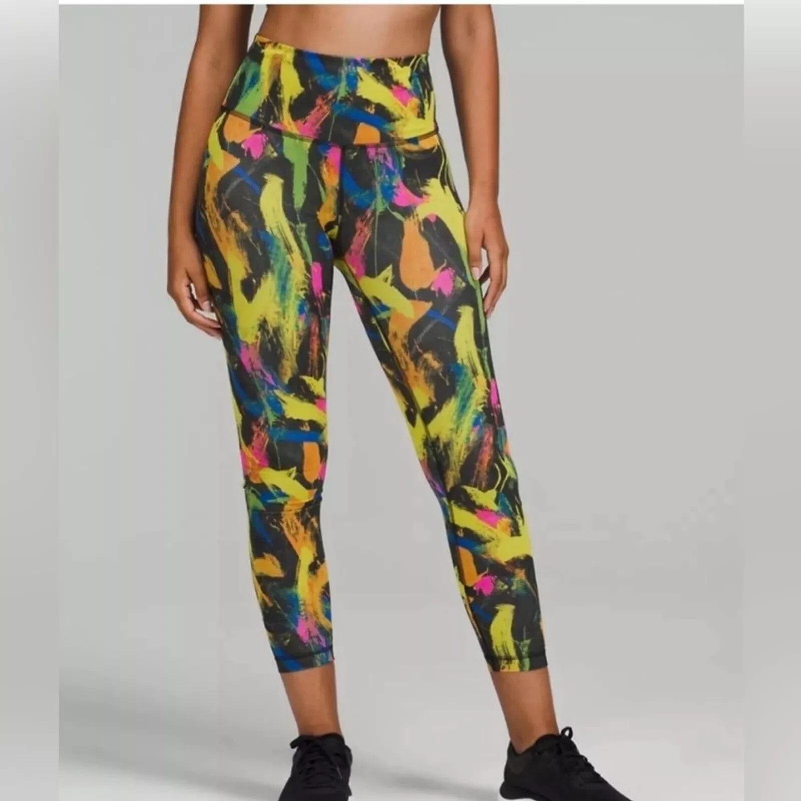 Lululemon Invigorate High-Rise Tight 25″ in Undertone Black Multi Size 6 – NWT