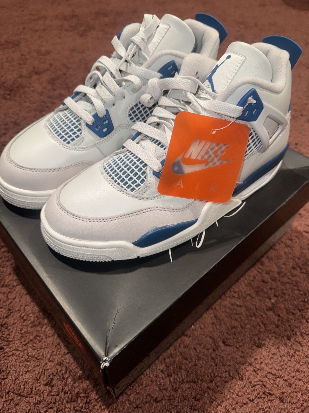 Jordan 4 Military Blue (2024)