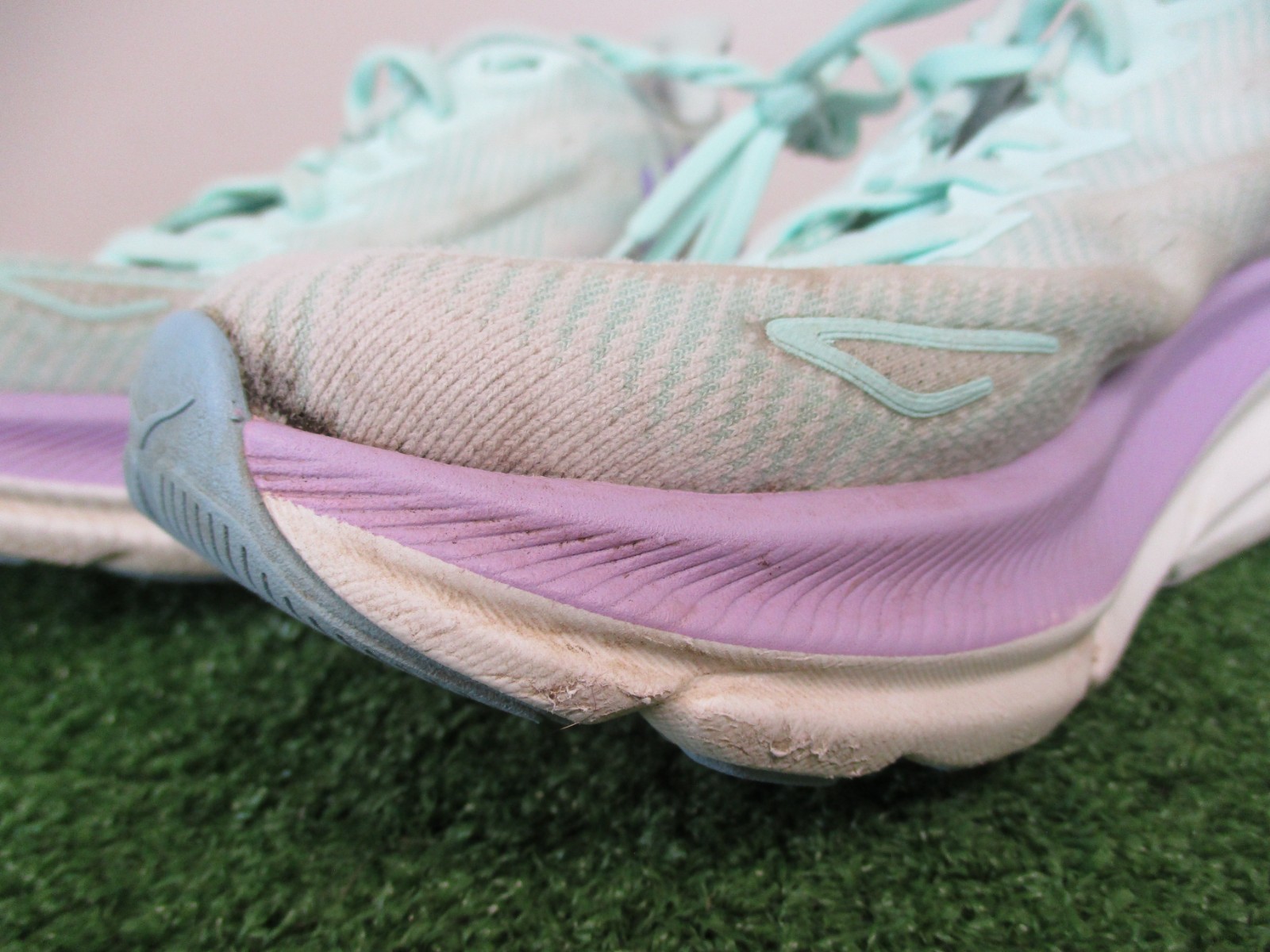 Hoka Clifton 9 Shoes Womens 9.5 Green Purple White Track Road Running Cushion *