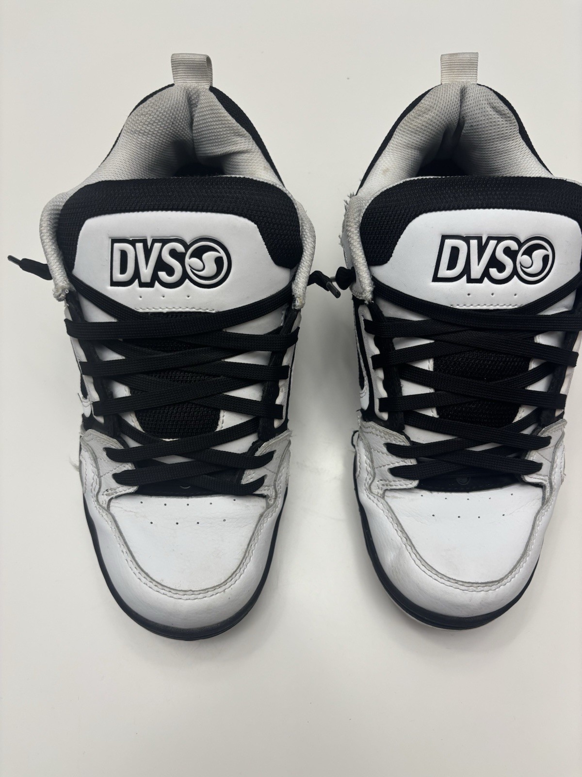 DVS Comanche Mens White Skate Shoe Size US 11.5