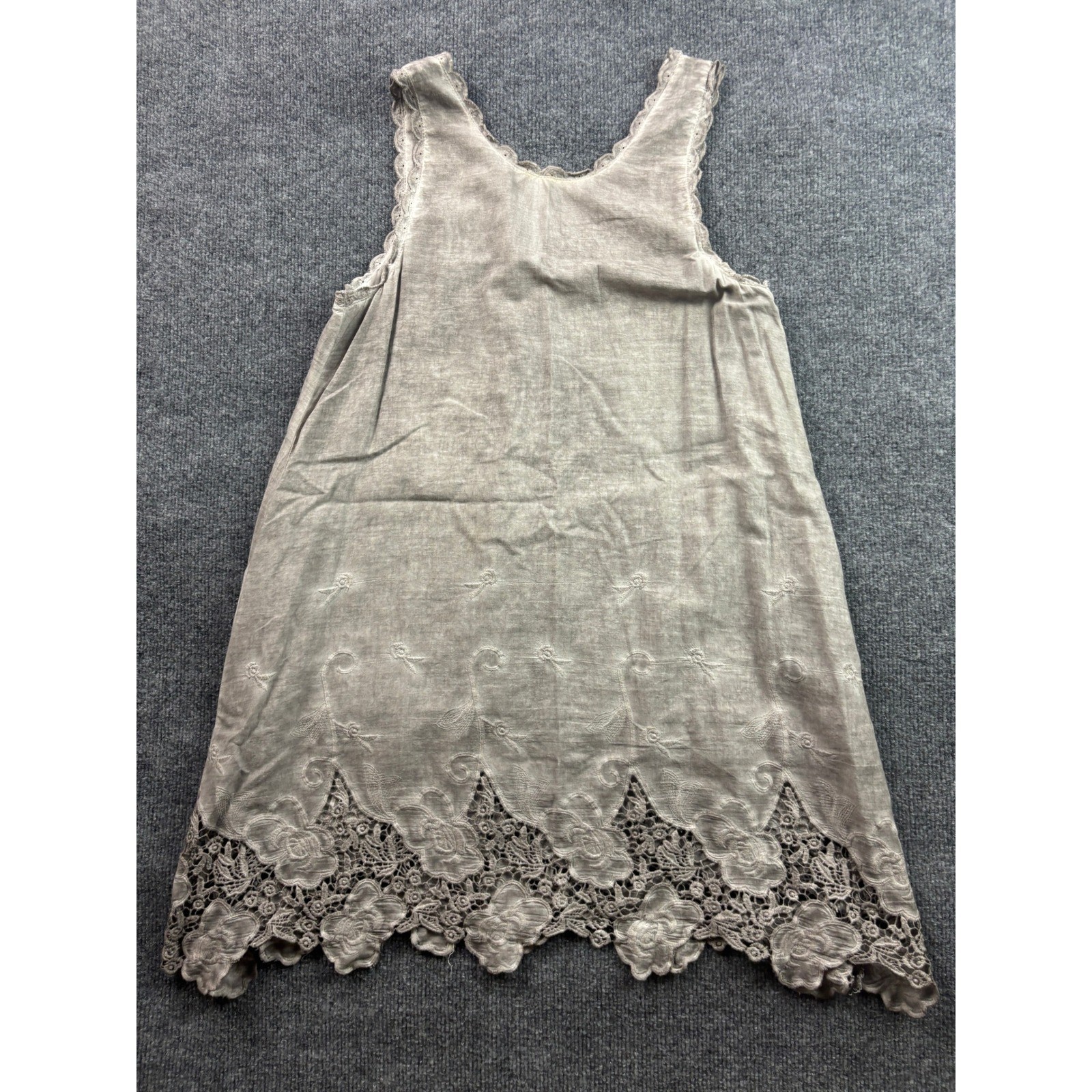 Sea Gypsies Mini Dress Womens Medium Grey Cotton Lace Trim Boho Embroidered