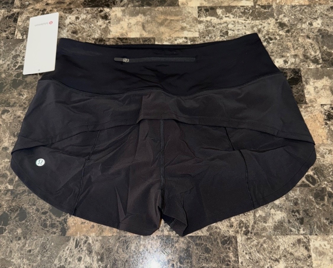 Lululemon Speed Up Lined Shorts Women 2.5” High Rise Black Size 8 NWT